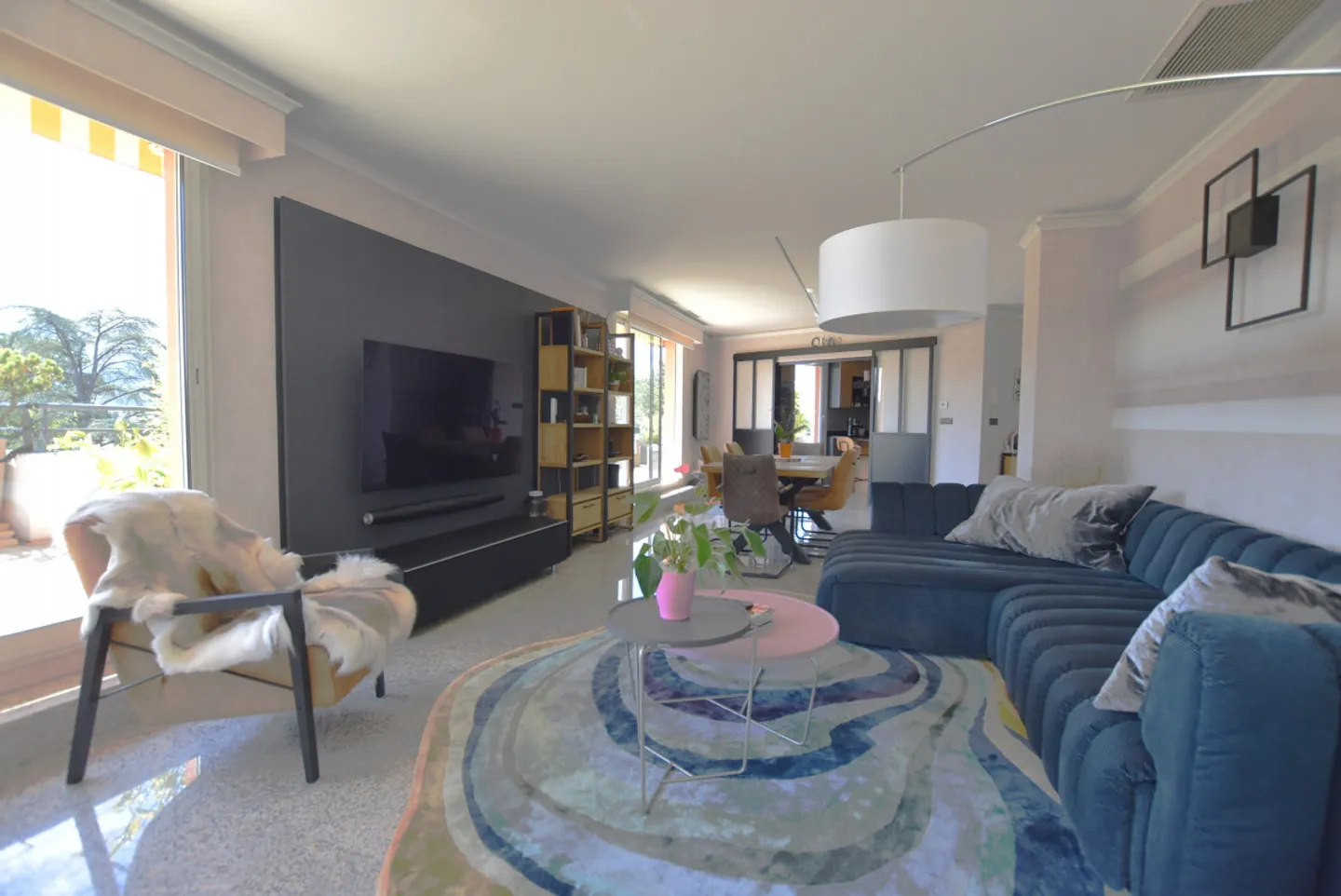 ATTIQUE DE RÊVE AVEC TERRASSES. VUE DU MONT-BLANC AU JURA! PROCHE DE PUPLINGE - Photo 5 sur 11