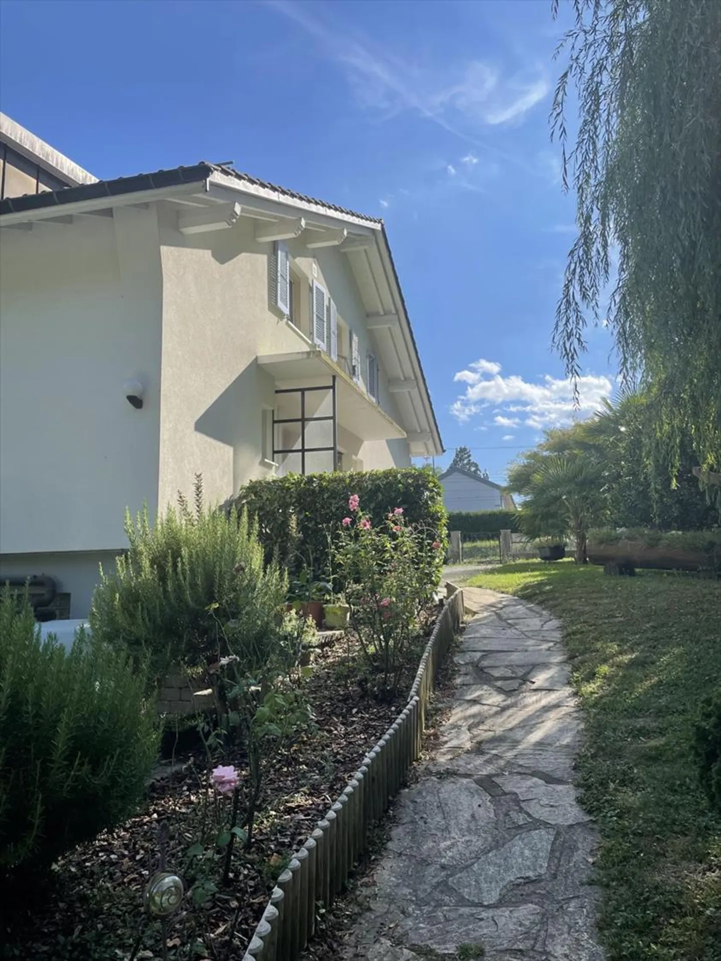 Appartamento 4.5 stanze con giardino - Foto 2 di 5