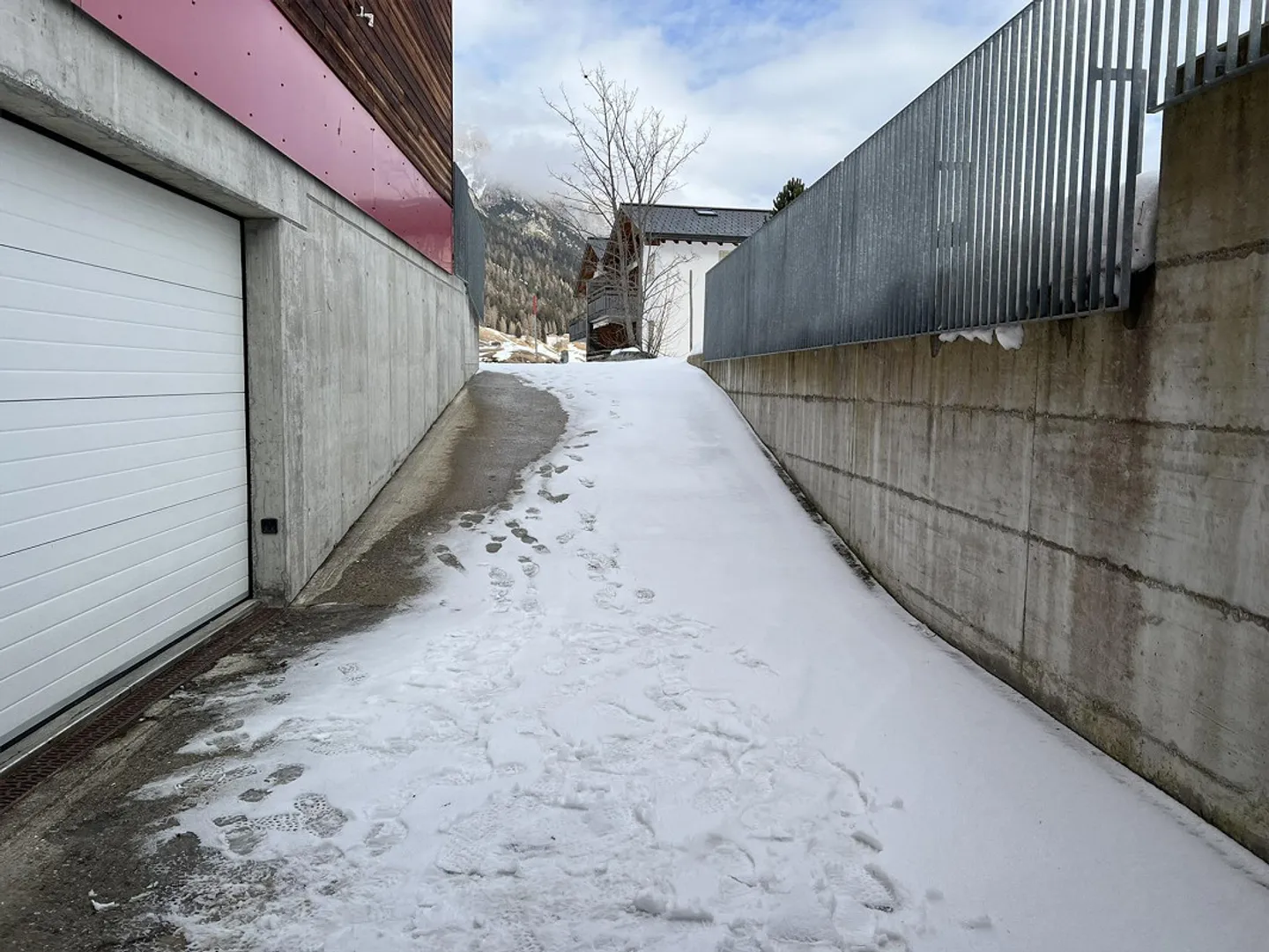 Vente de place de parking à Splügen - Photo 6 sur 7