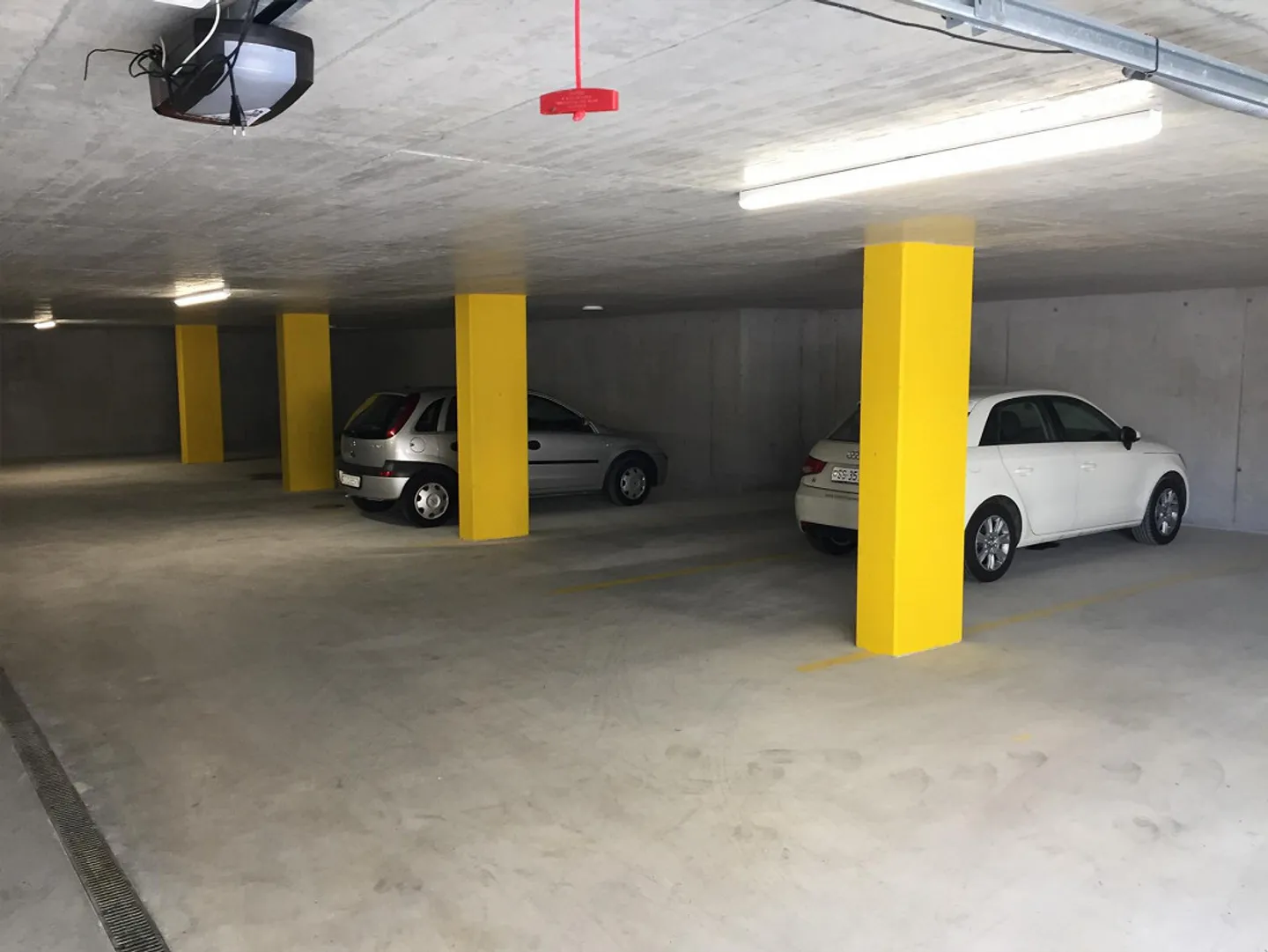Spacious underground parking space for rent - Photo 2 of 2