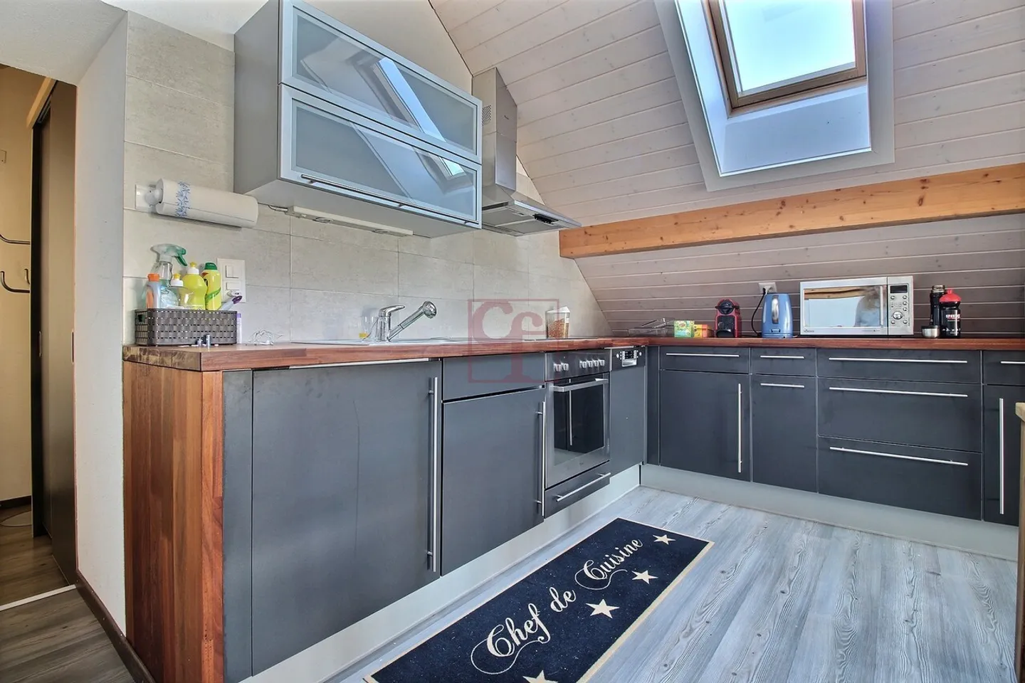 Superb apartment in the heart of the city of Bulle - Photo 3 of 7