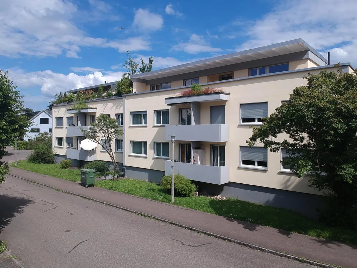 City-close living in Reinach BL with large terrace - Photo 12 of 12