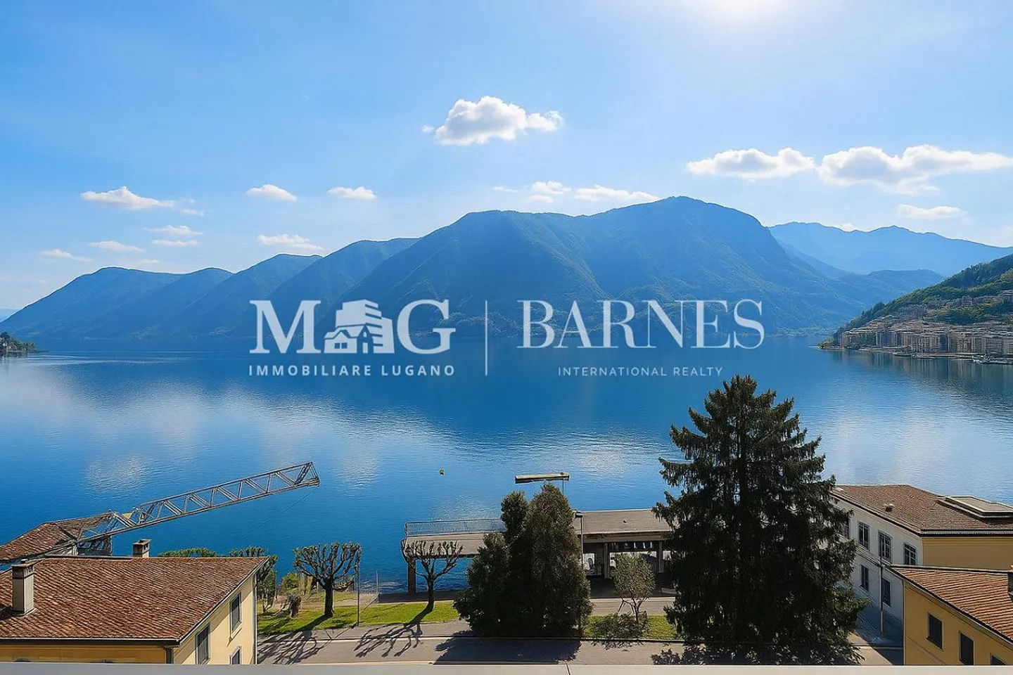 Lugano: Dachgeschoss in einer historischen Villa mit Seeblick und Panoramaterrasse - Foto 1 von 6