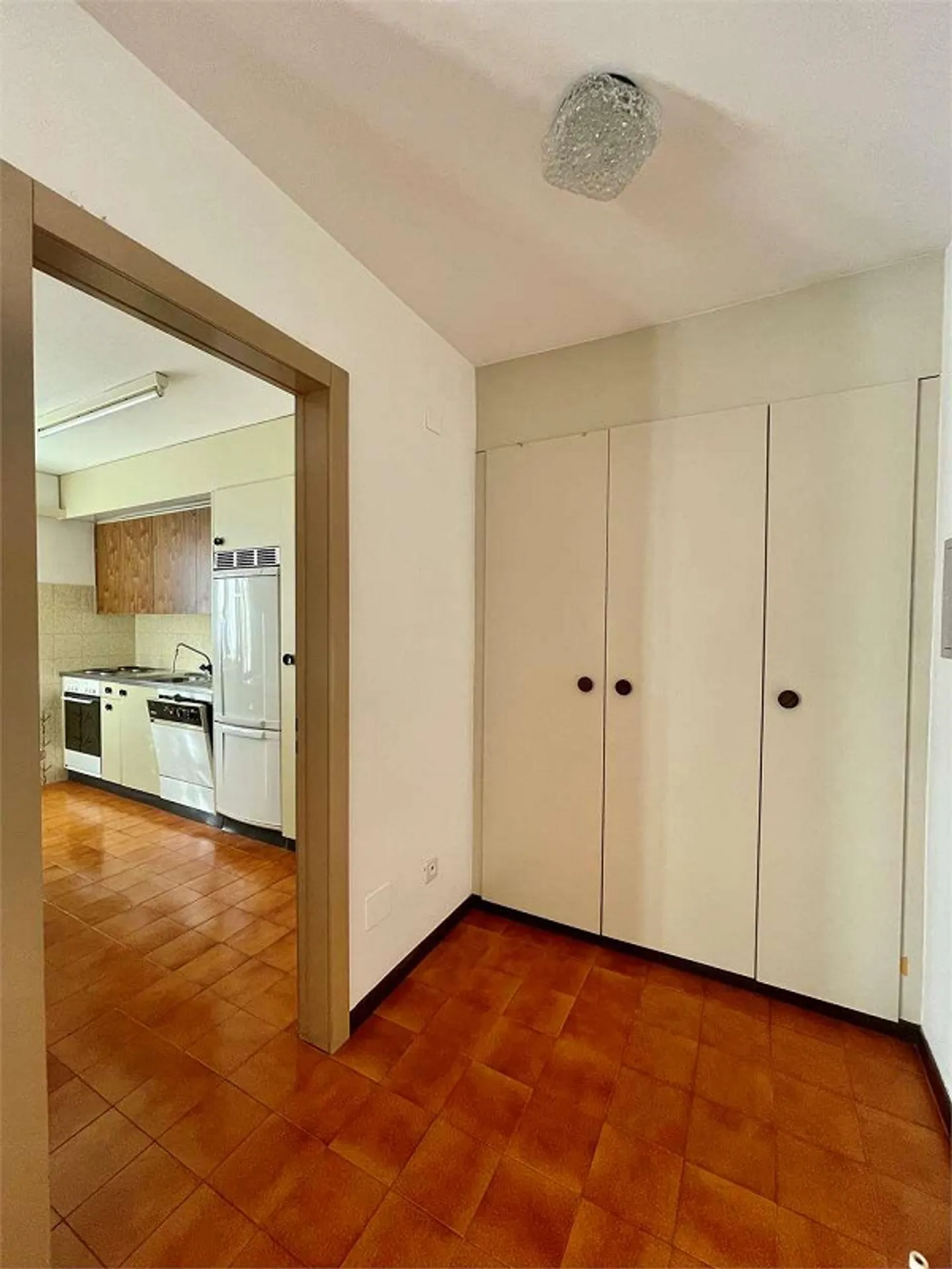 Appartement de deux pièces et demie au cœur de Mendrisio - Photo 3 sur 7