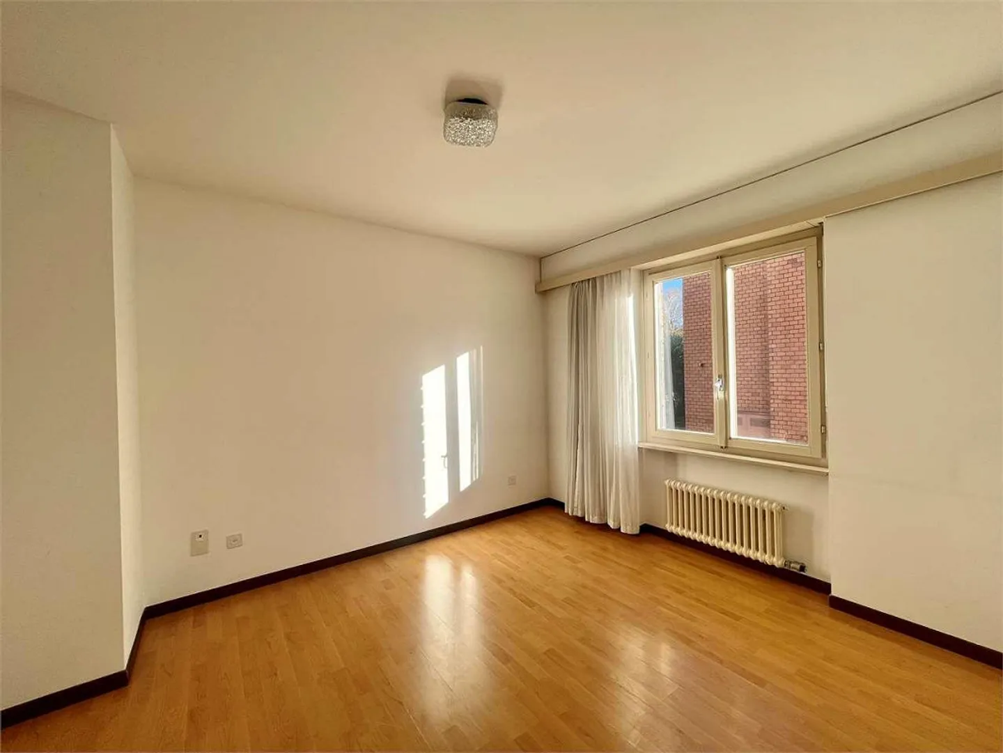 Appartement de deux pièces et demie au cœur de Mendrisio - Photo 6 sur 7
