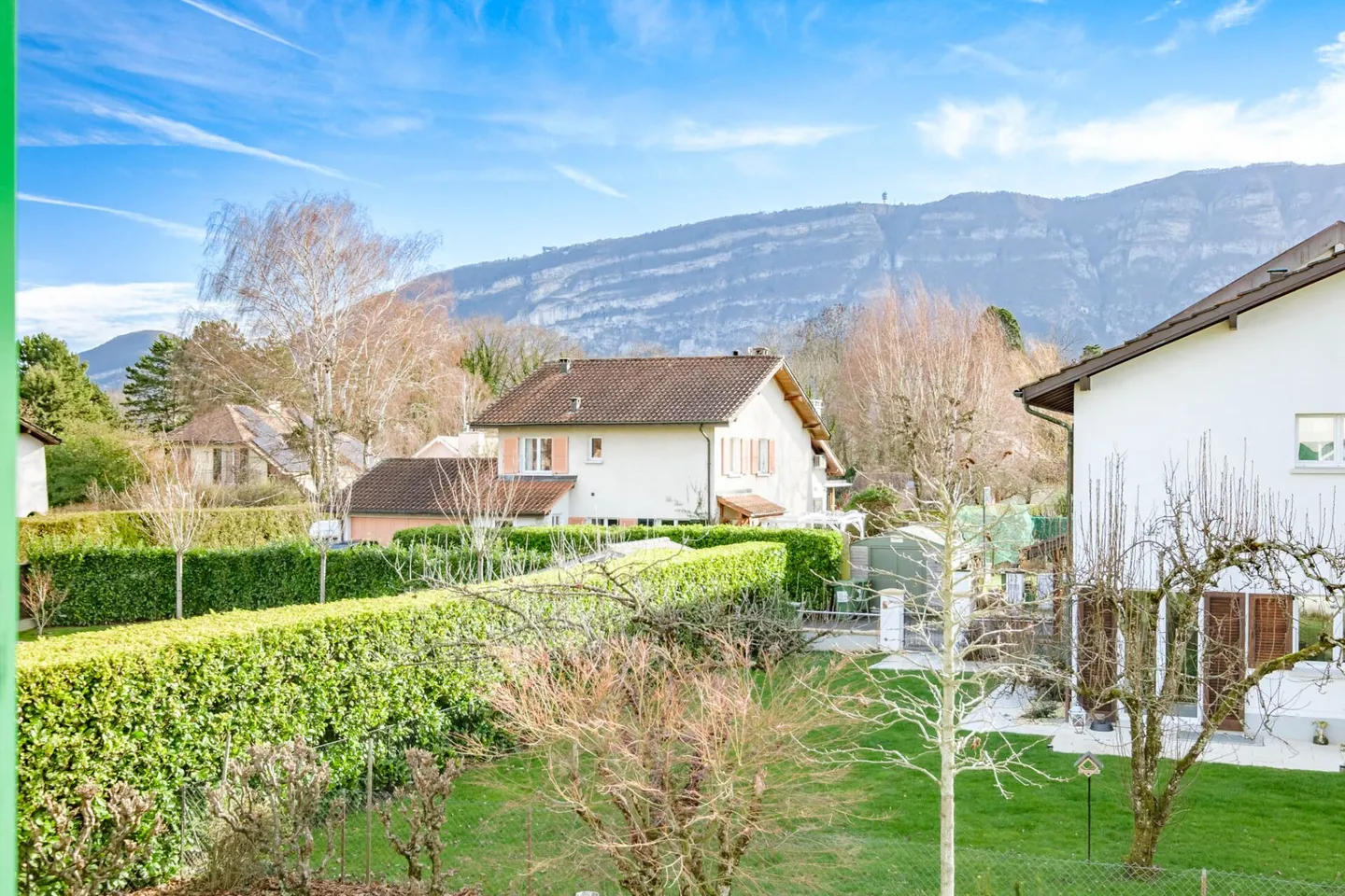 Exclusively: individual villa in a quiet area with Salève view - Photo 2 of 9