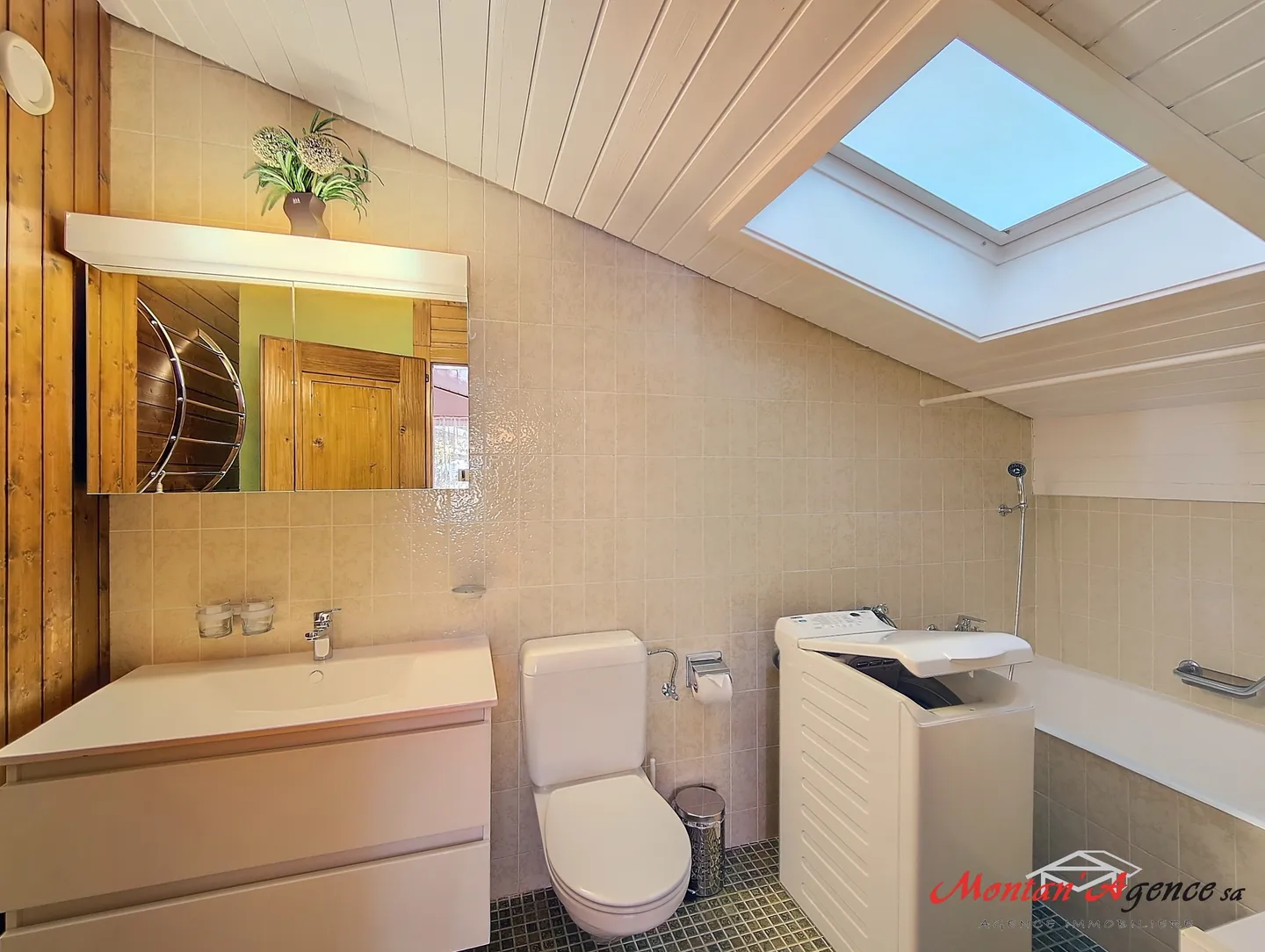 Apartment for sale - Photo 8 of 12