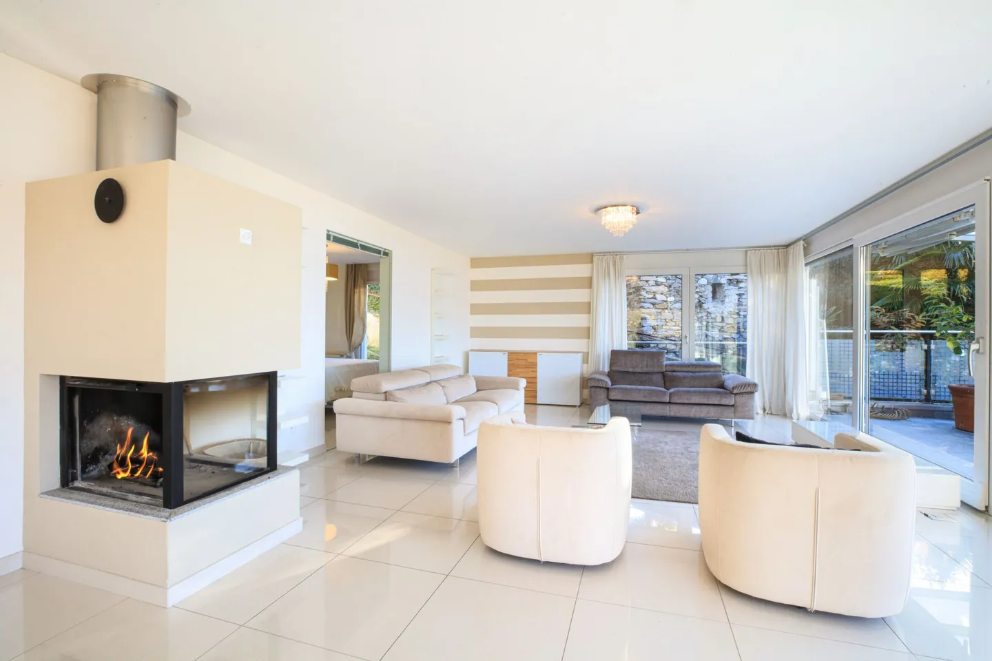 GORDOLA - Interesting apartment with private pool - Photo 6 of 19