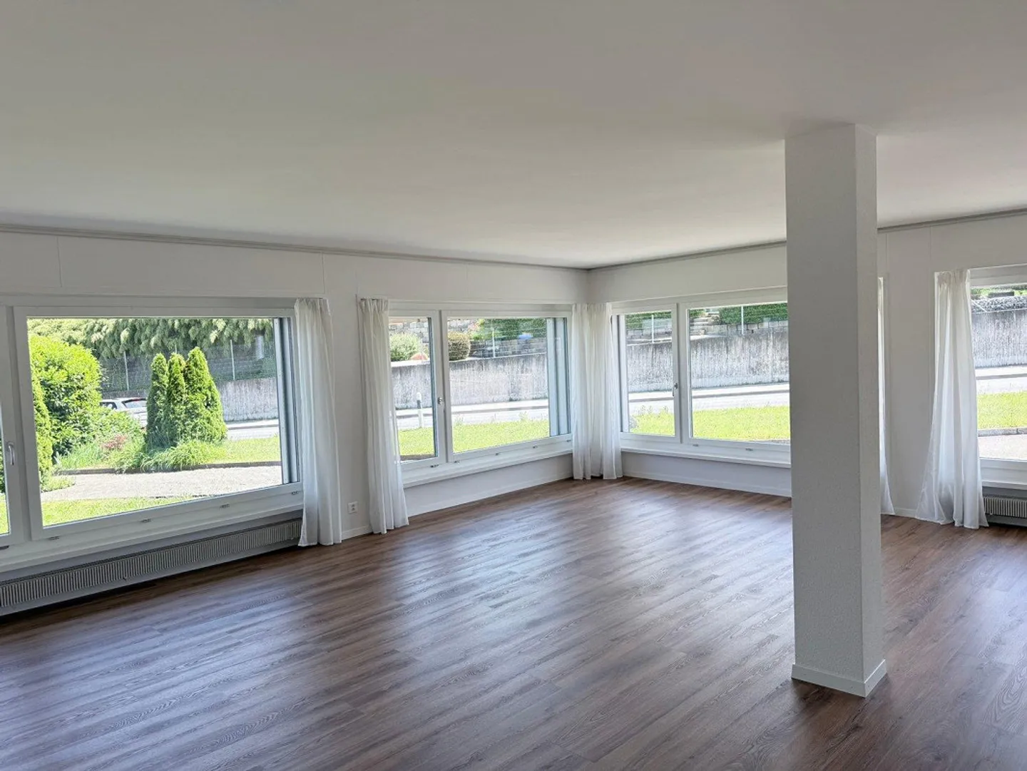 Charmante Gewerbefläche mit vielseitigen Nutzungsmöglichkeiten in B... - Foto 5 di 8