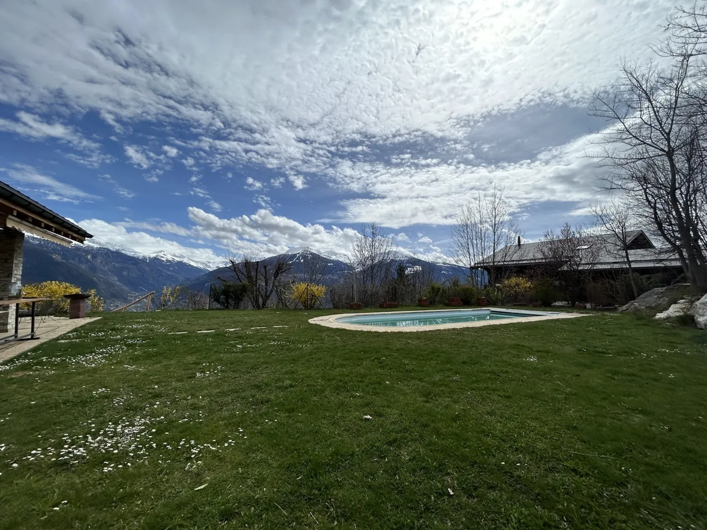 Chalet de Luxe avec Espace Bien-Être - Photo 24 sur 25