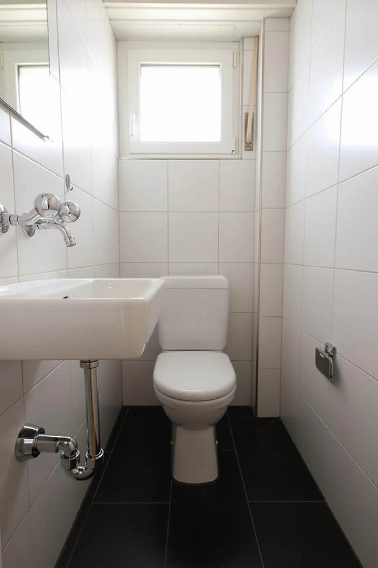 City-close living in Reinach BL with large terrace - Photo 10 of 12