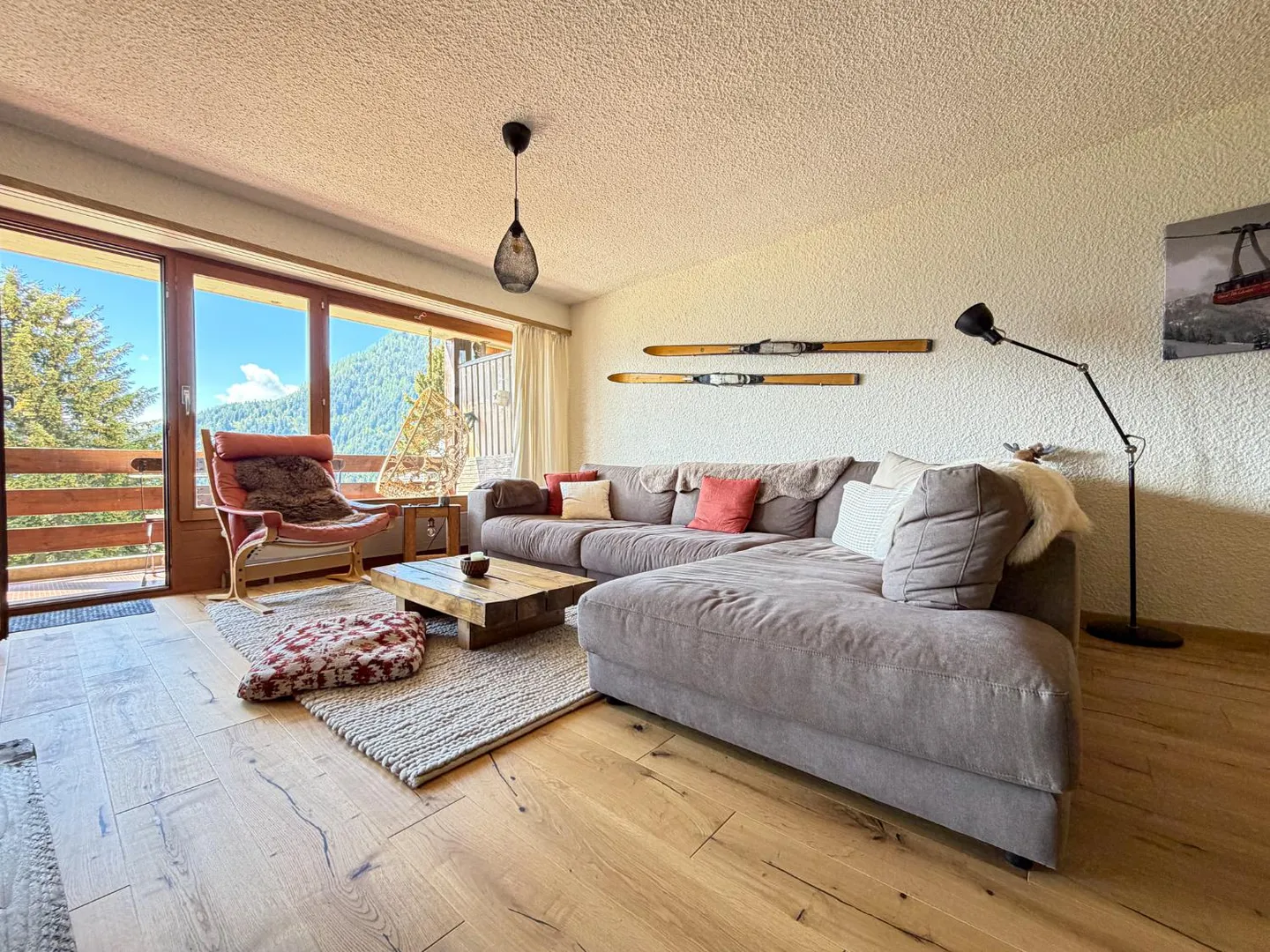 Very nice 4.5-room apartment in Ovronnaz/VS completely renovated - Photo 4 of 15