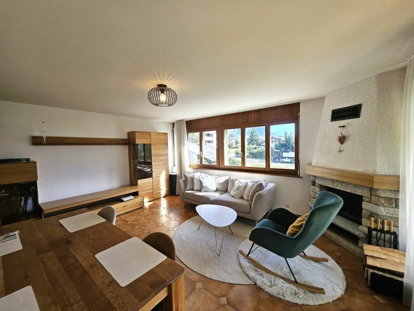 Wunderschöne möblierte 4,5-Zimmer-Wohnung in Leytron - Foto 2 von 13