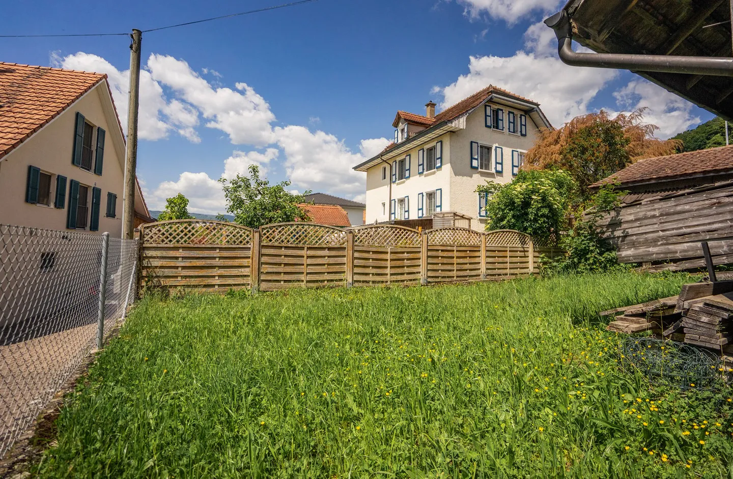 4-Room House with Private Garden - Photo 9 of 11