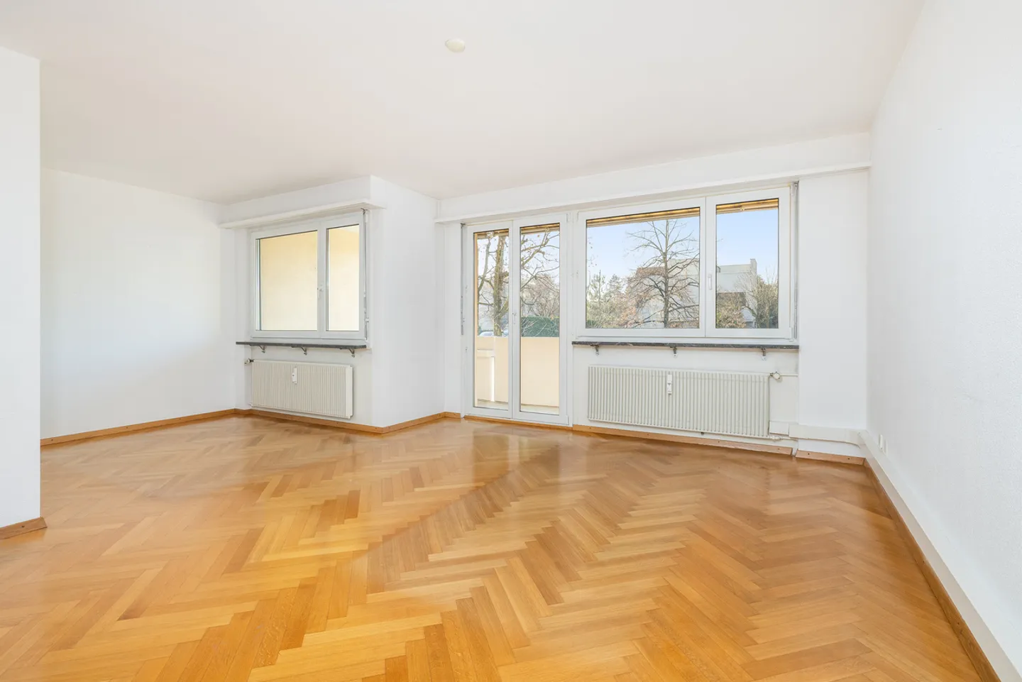 Una casa ben tenuta con potenziale - Foto 3 di 12