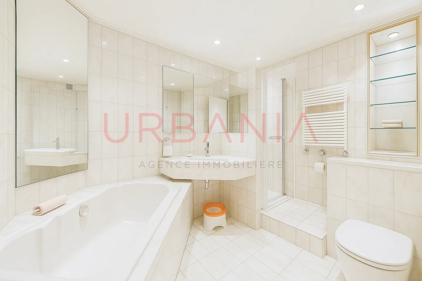 Grande appartamento da ristrutturare nel cuore di Florissant - Foto 8 di 9