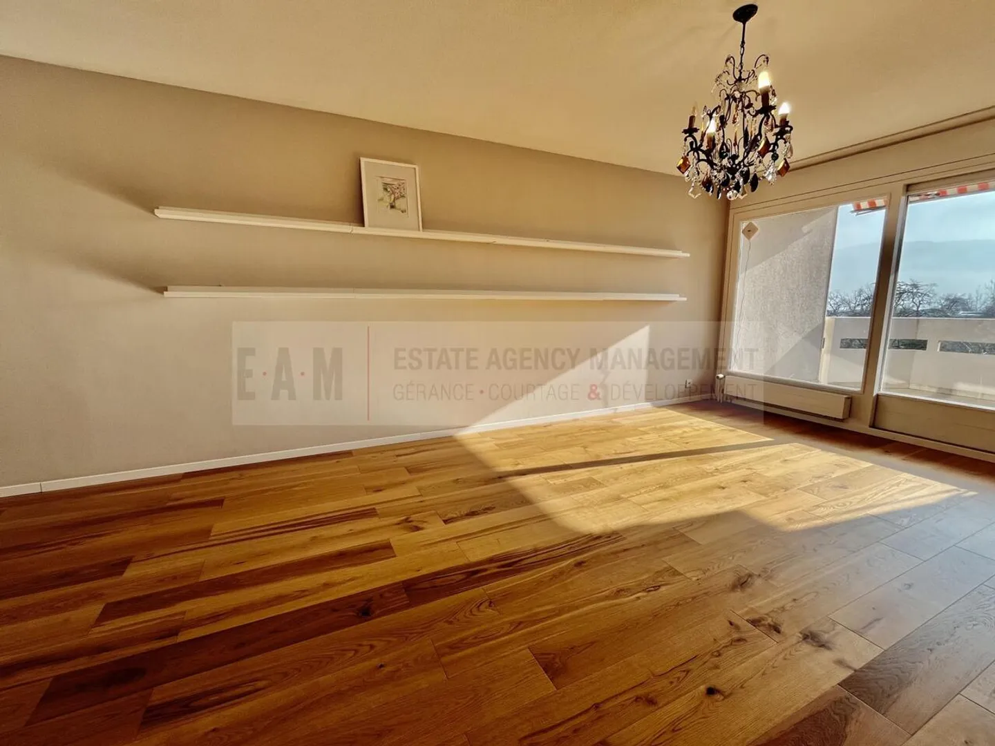 Cologny: charming 5P apartment - Photo 4 of 9