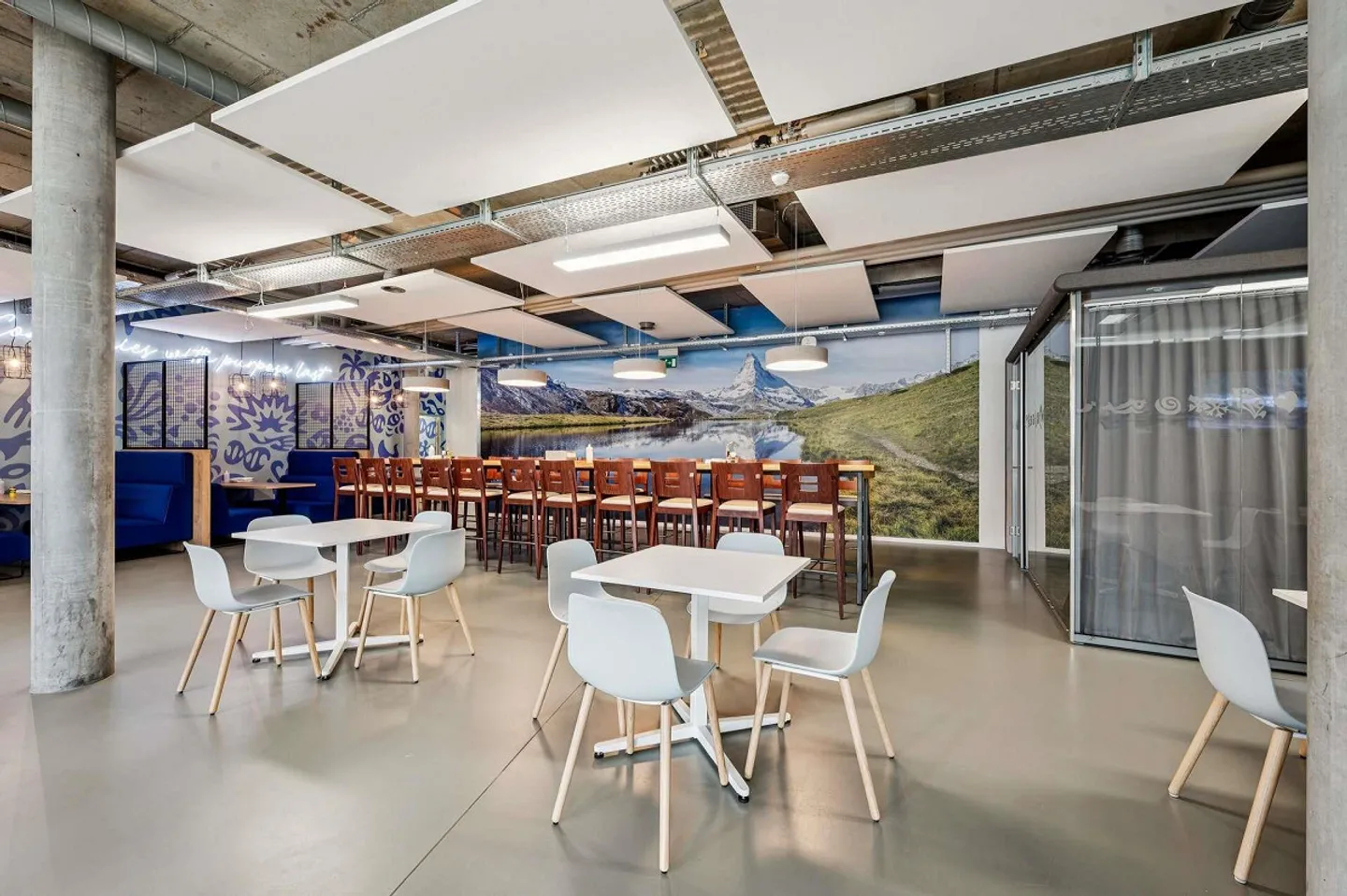 Top developed office/commercial spaces directly at Schaffhausen train station - Photo 8 of 19