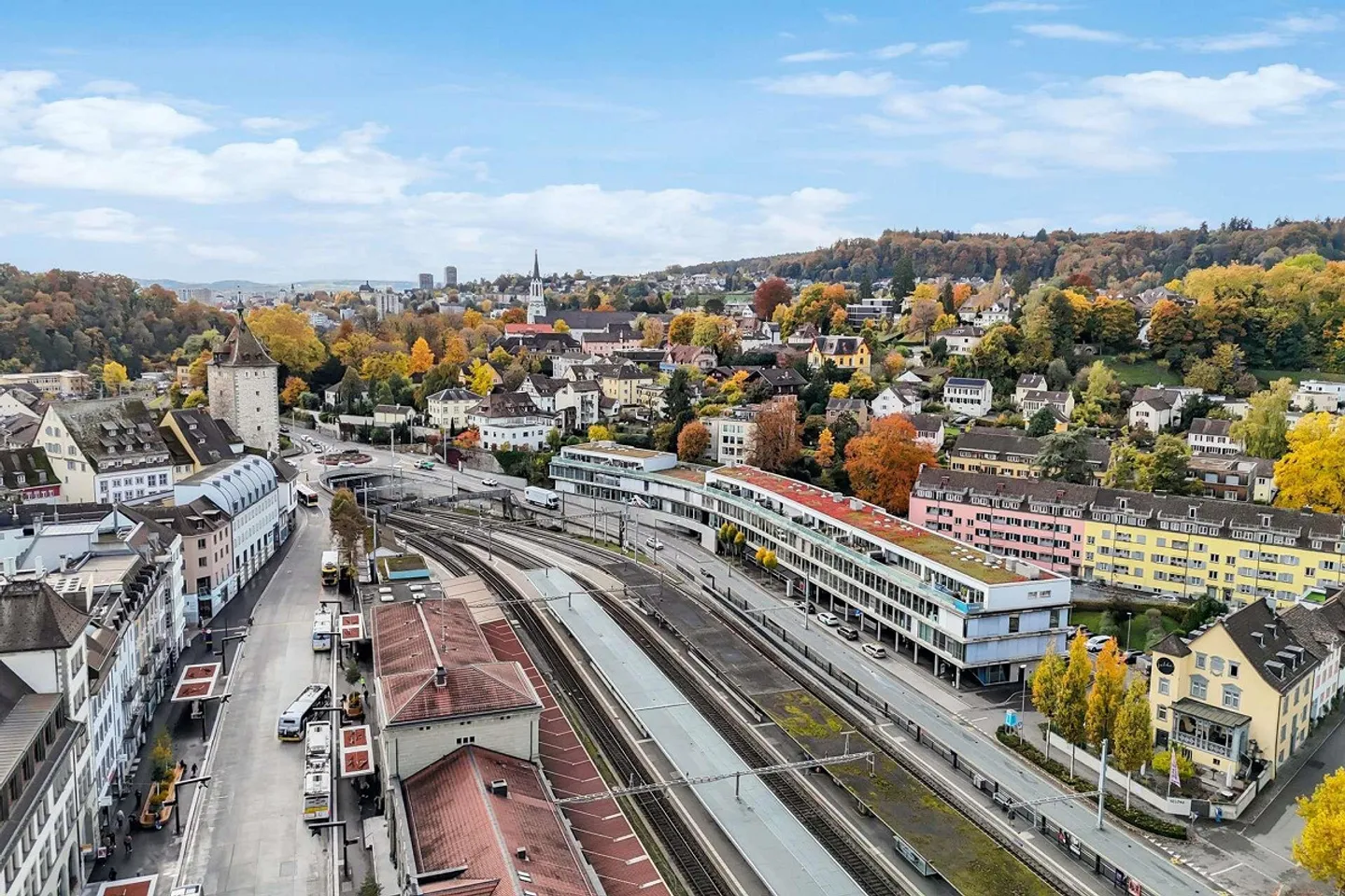 Top developed office/commercial spaces directly at Schaffhausen train station - Photo 16 of 19