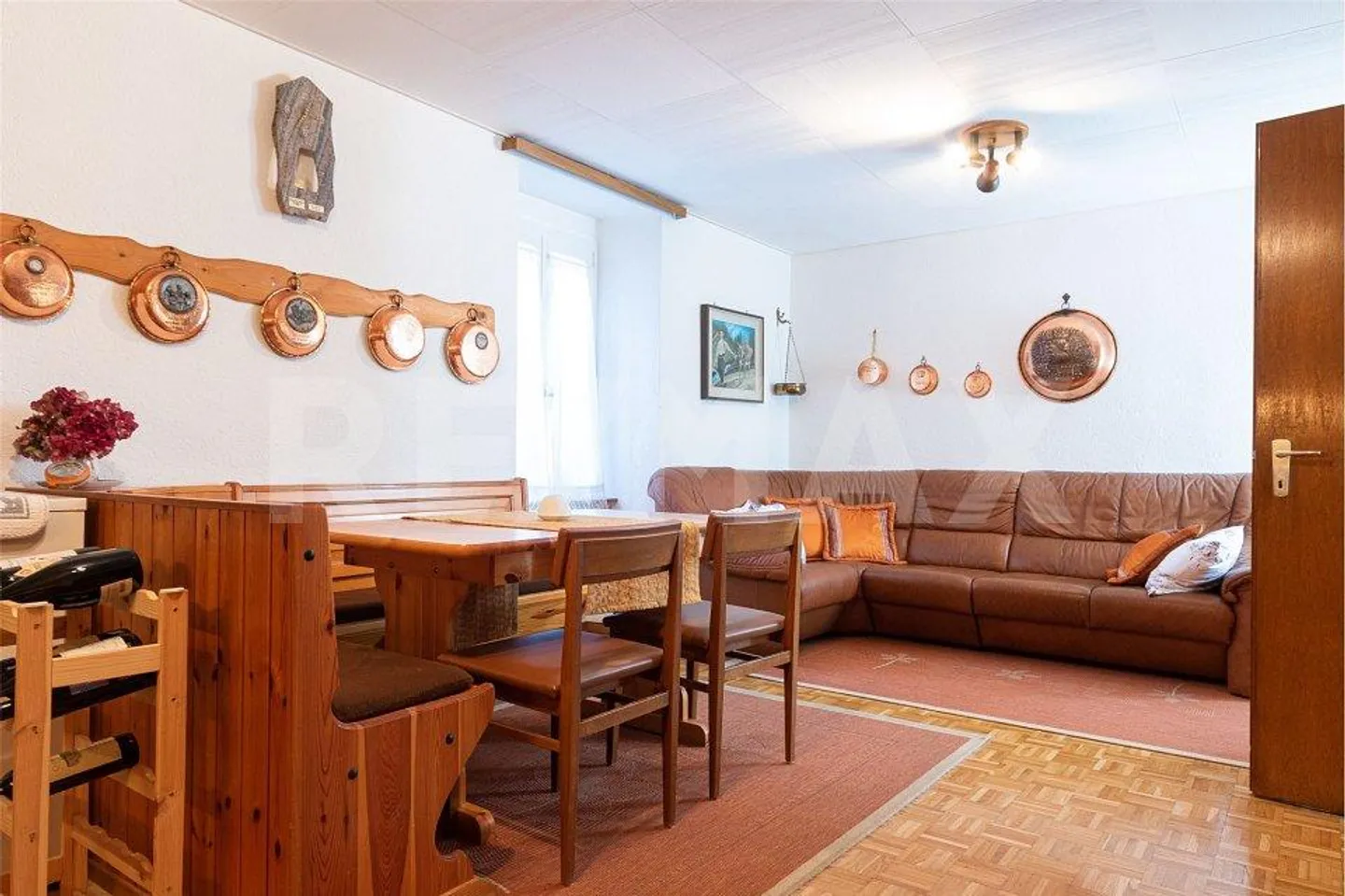 Spacious house with garden - Photo 6 of 13