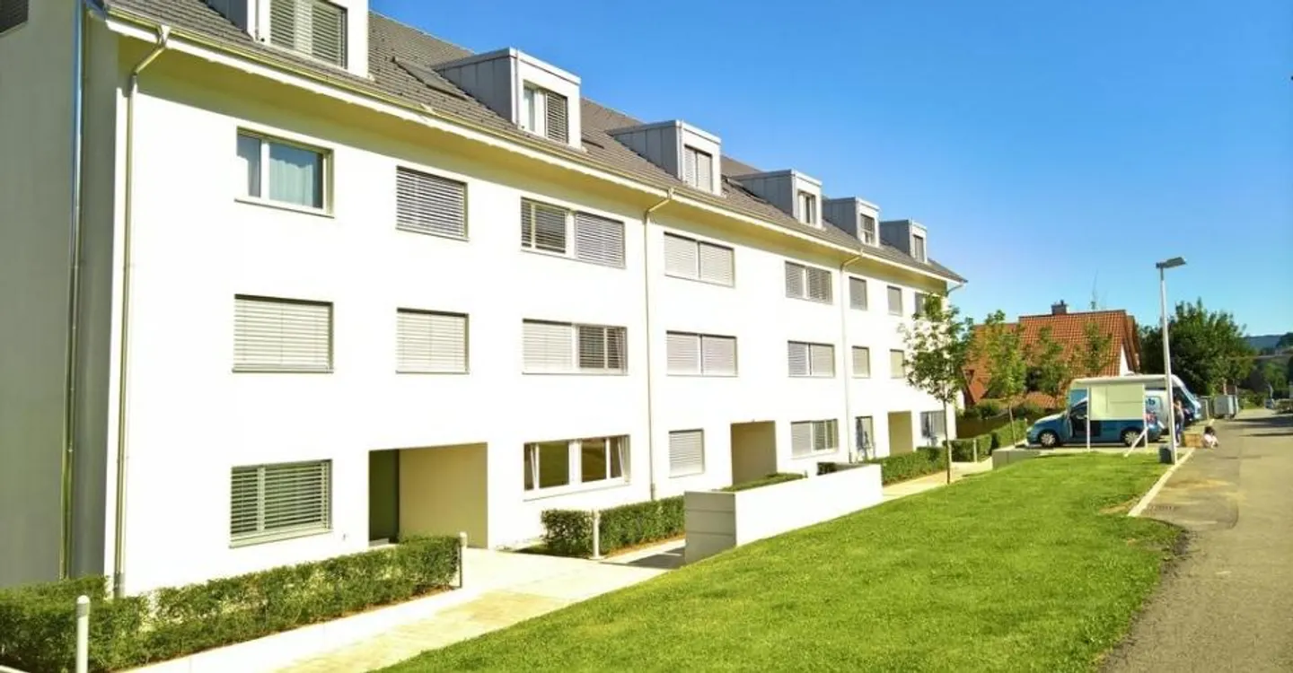 Moderne oasis de bien-être cherche des résidents - trois loyers nets offerts - Photo 1 sur 8