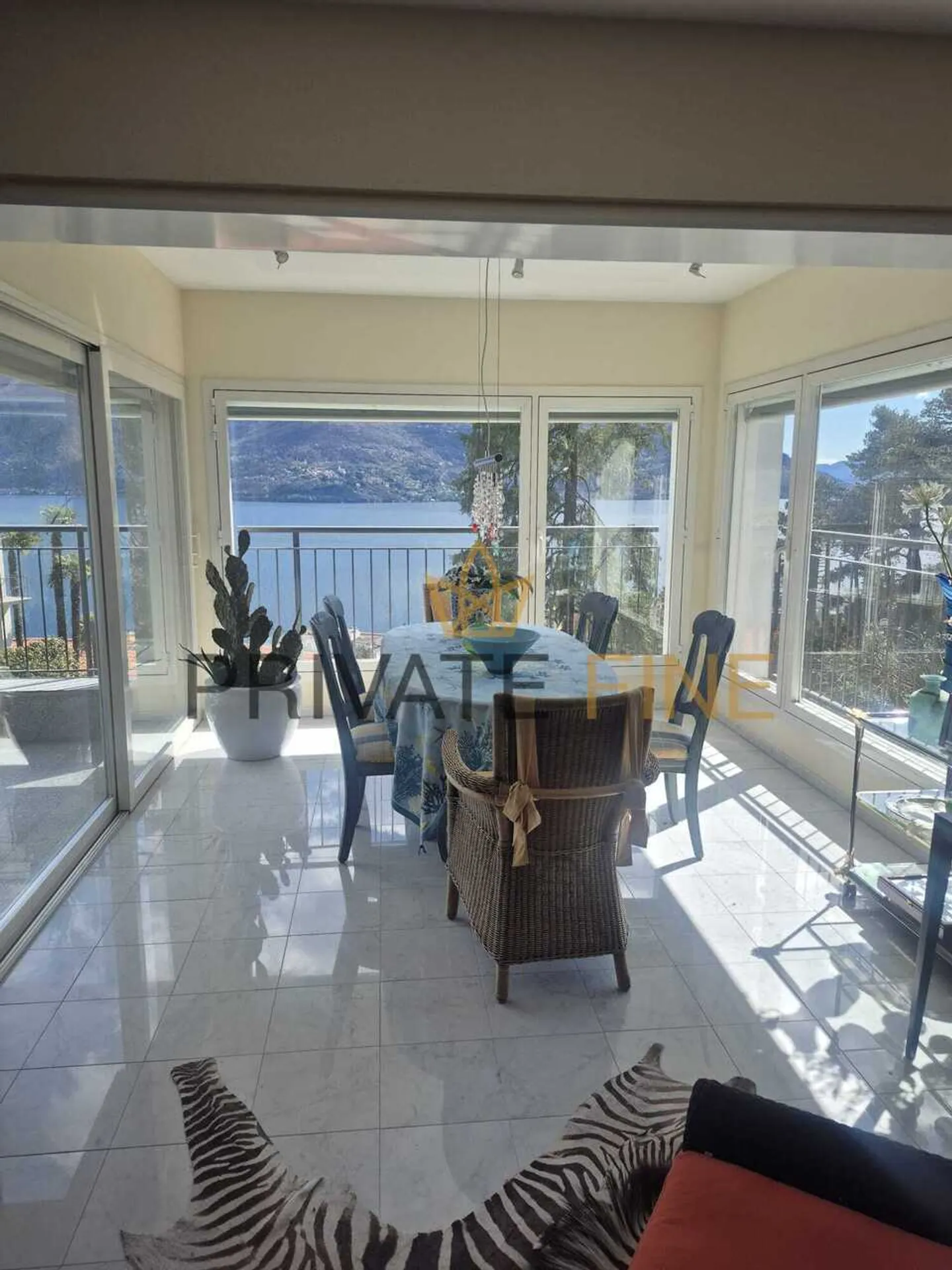 Belle appartement en attique de 4,5 pièces à Brissago avec vue sur le lac (71) - Photo 5 sur 9