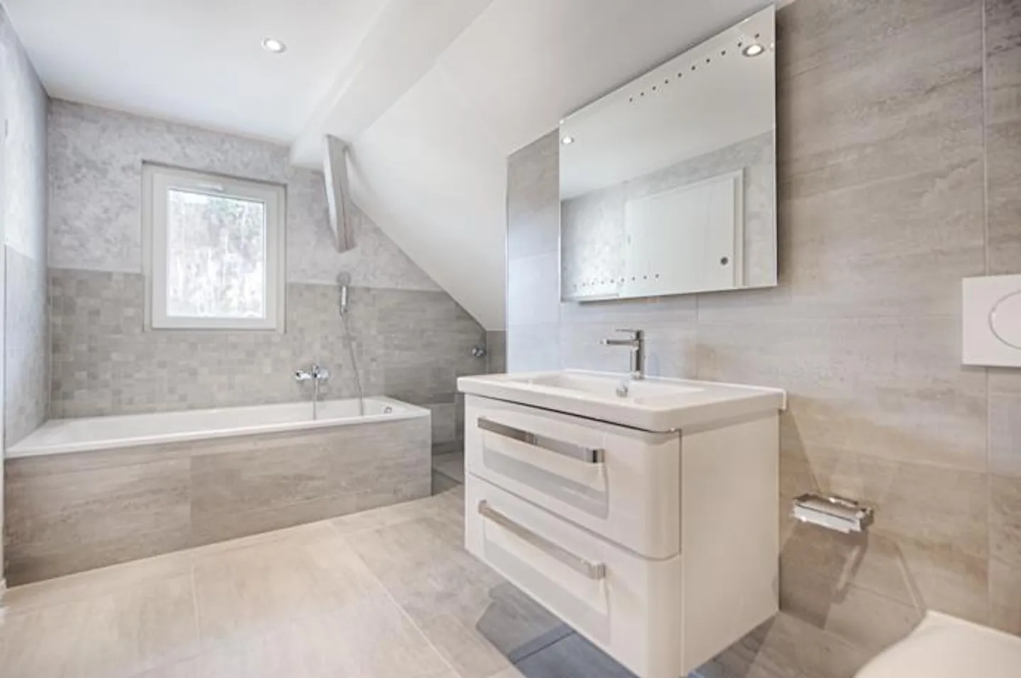 Appartamento maisonette in standard di proprietà - Foto 8 di 14