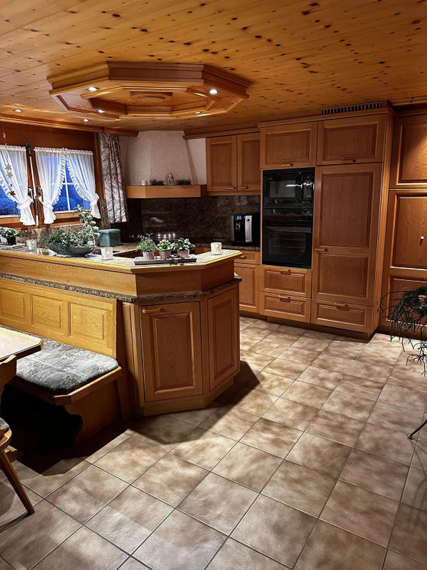 7.5 - Room Single Family House - Photo 3 of 10