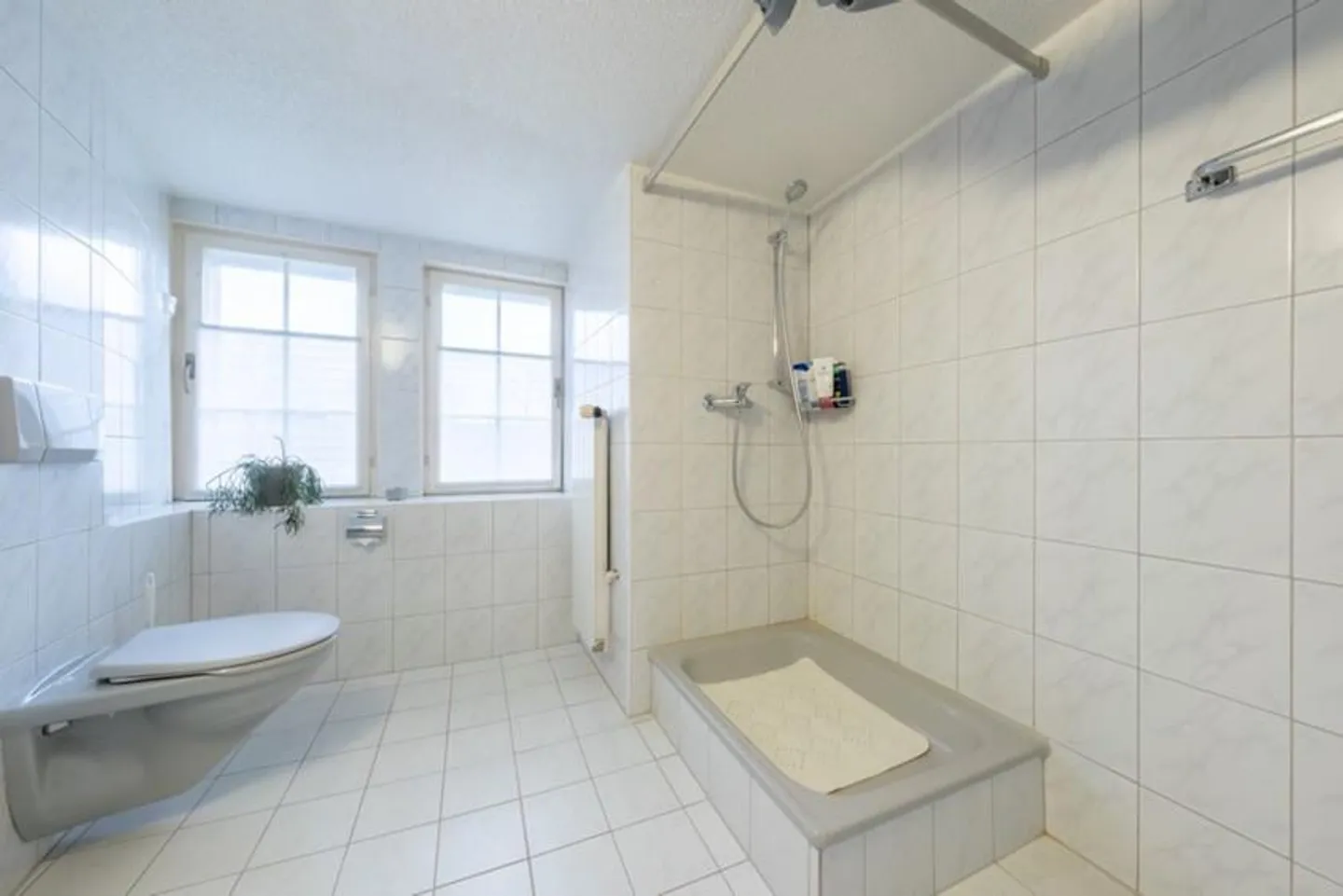 Living at the Pulse of the Old Town - Old Town Apartment in a Central Location - Photo 3 of 6