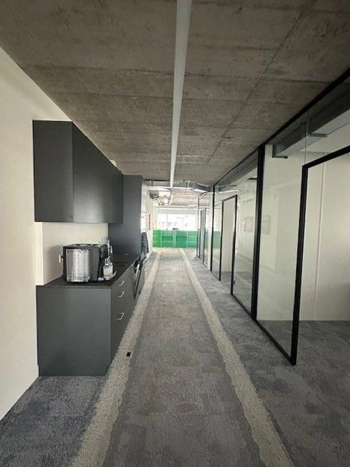 Spazio per uffici e servizi - Foto 9 di 11