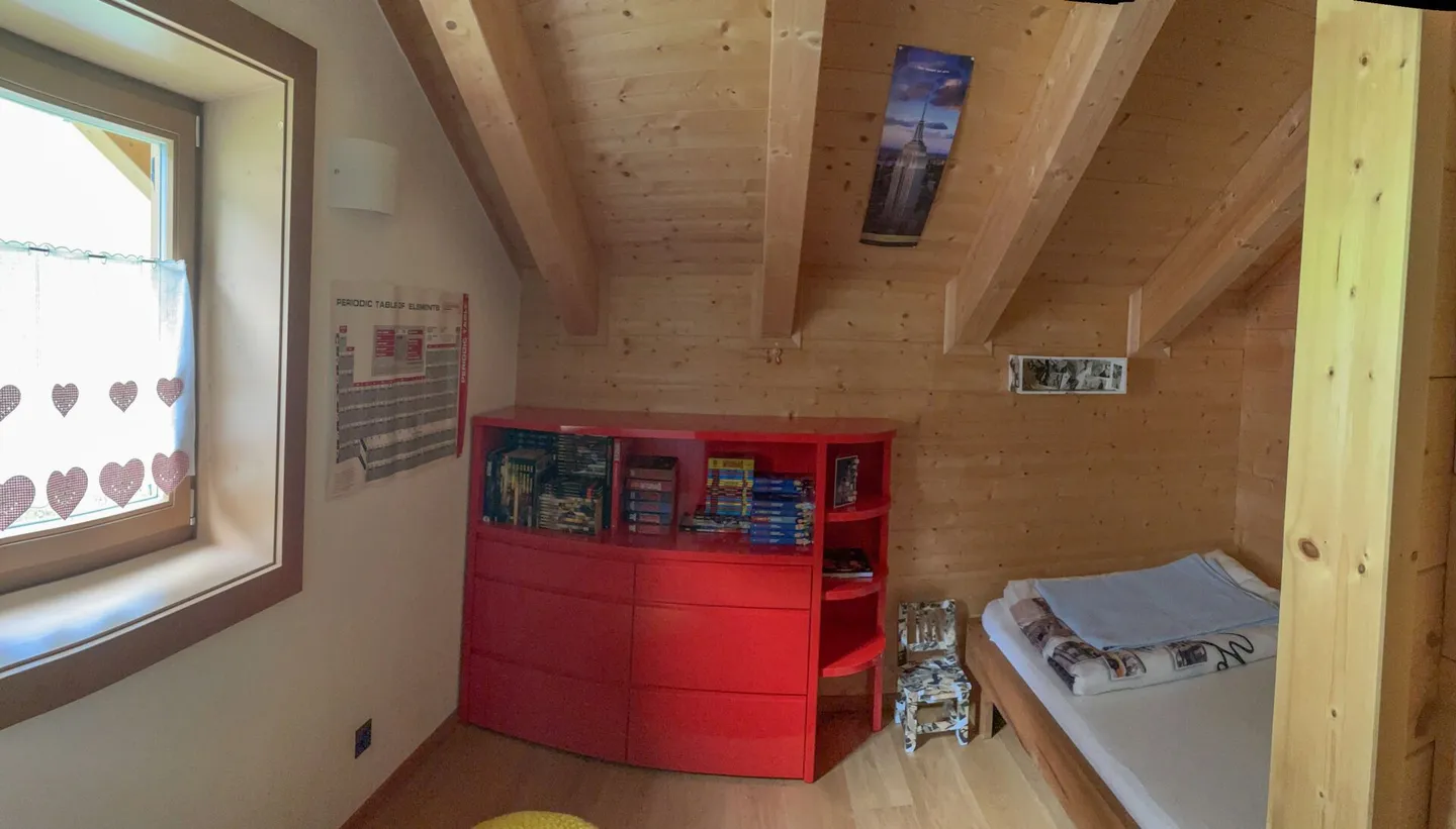 Wunderschönes Chalet mit unverbauter Aussicht auf die Berge - Foto 17 von 21