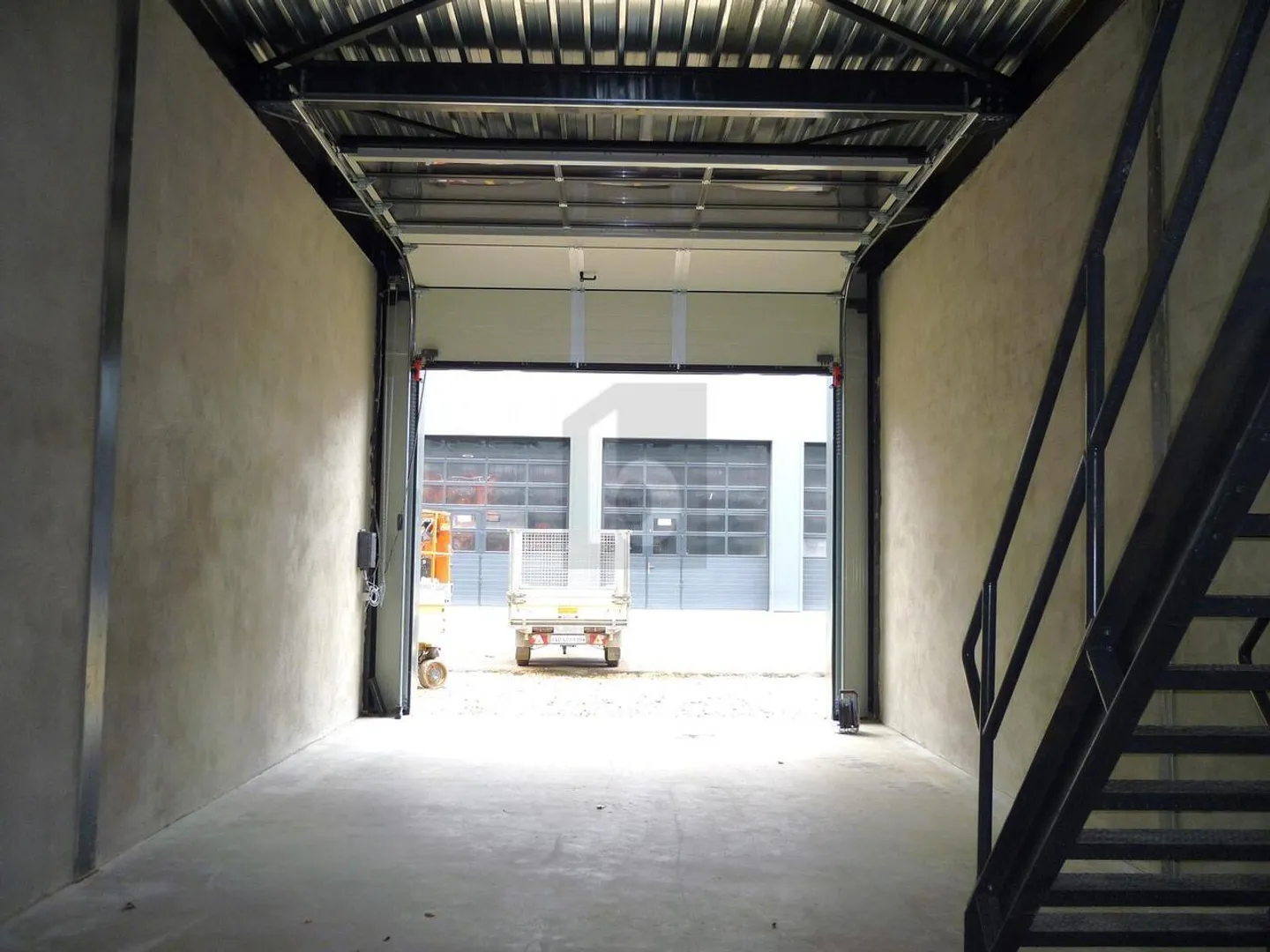 Halle neu zu gestalten - Foto 4 von 6