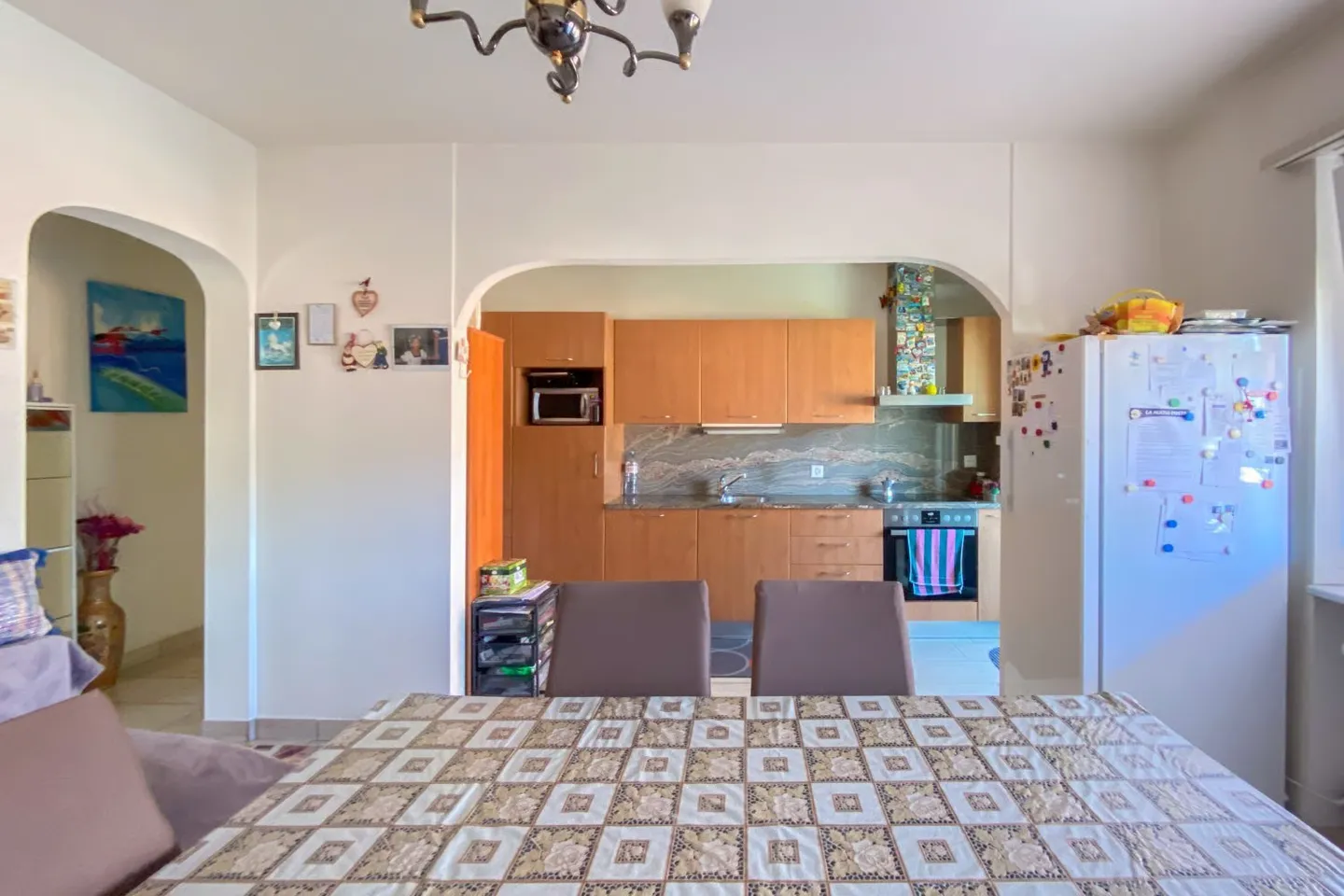 Appartamento ristrutturato di 4,5 locali in zona residenziale - Foto 4 di 18