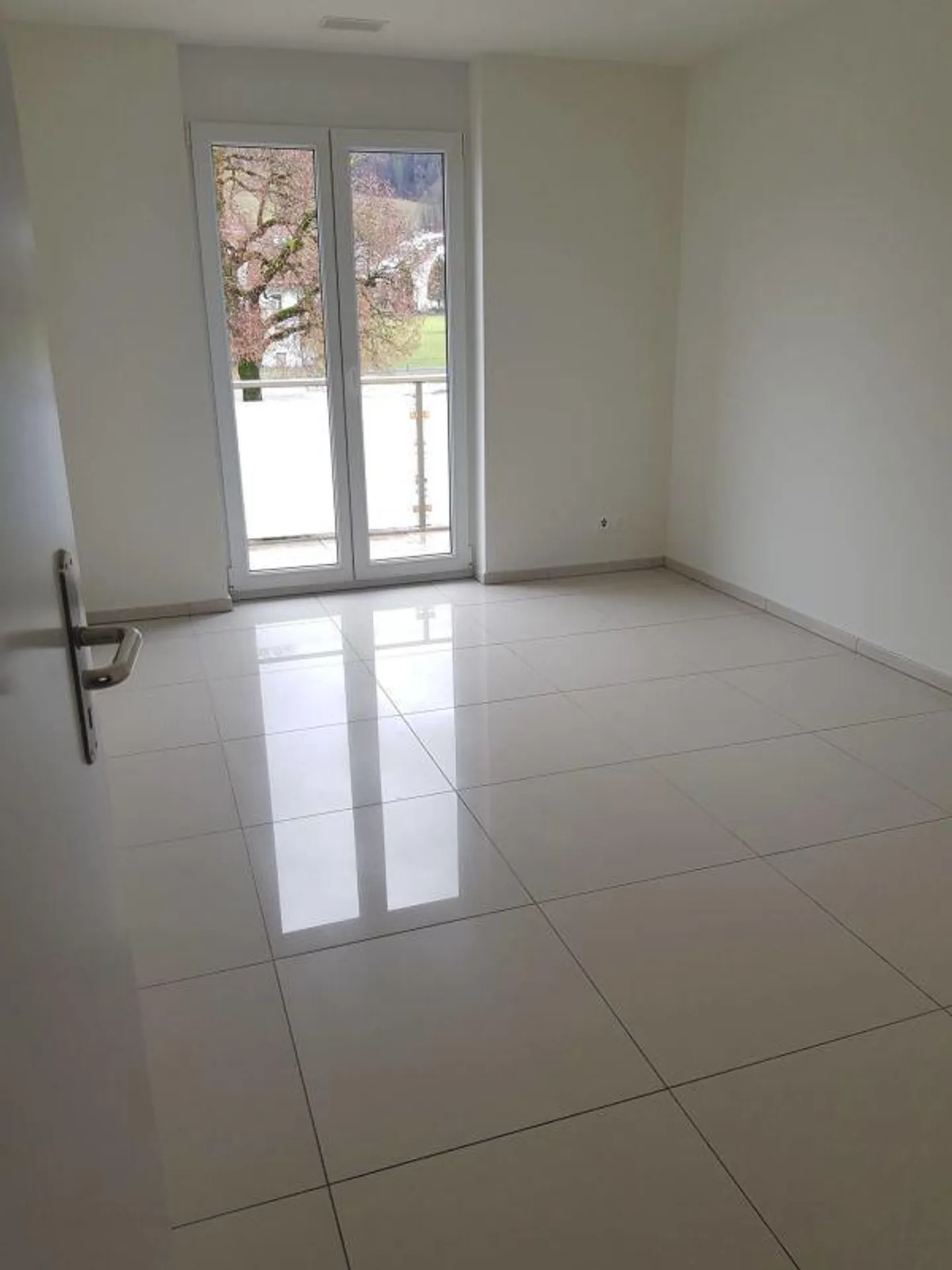 Moderne 3.5-Zimmerwohnung mitten in Dagmersellen! - Foto 9 von 12