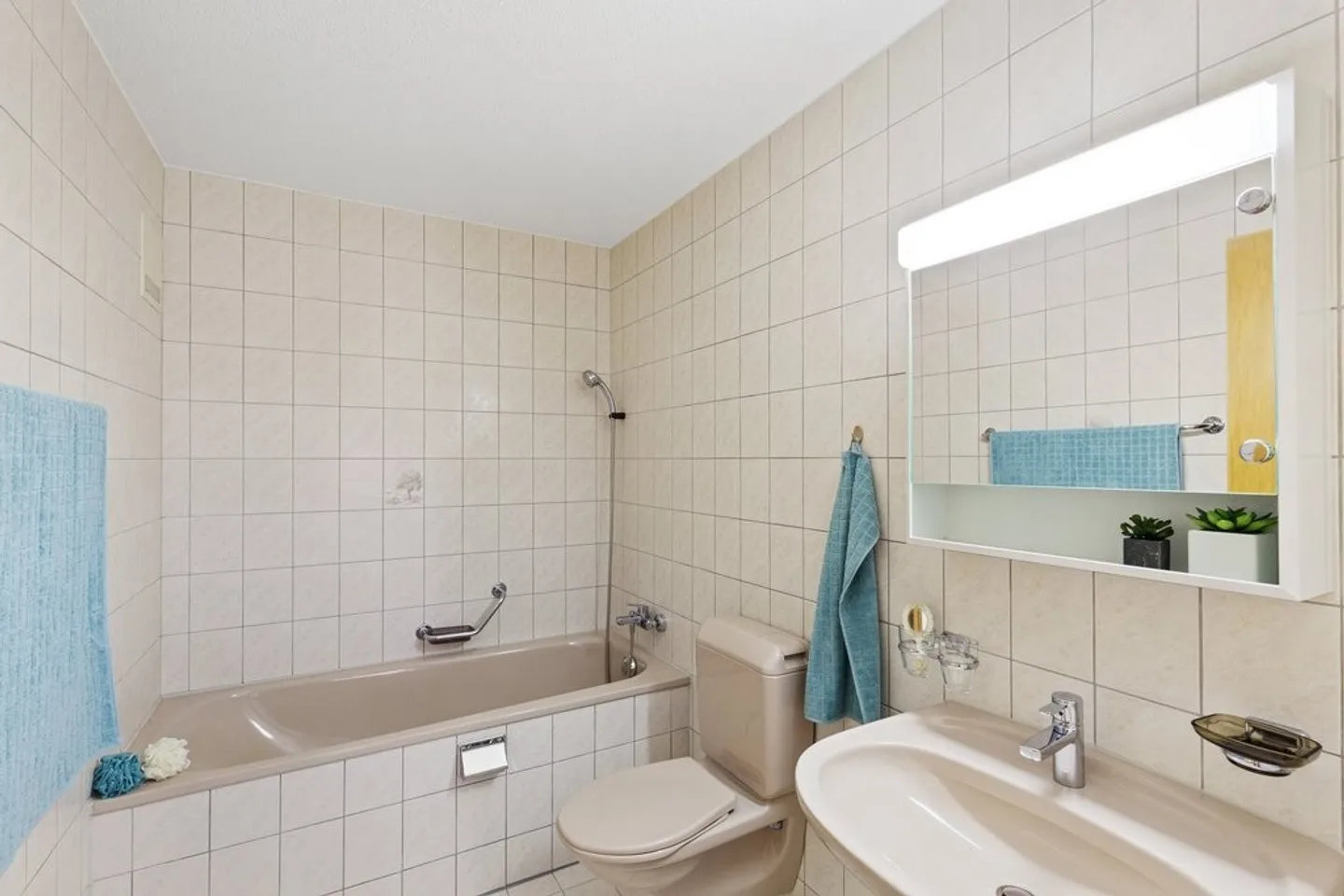 Charmante Wohnung in Oensingen - Foto 3 von 8