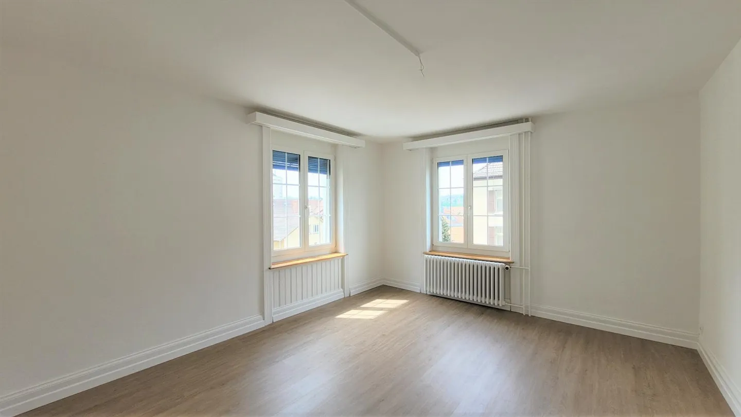 5-room apartment with balcony in the St. Fiden district - Photo 1 of 15