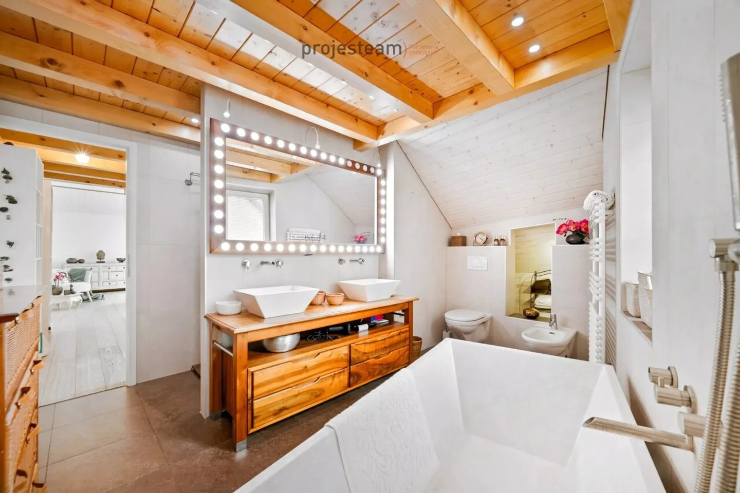 Charmantes Triplex in Renoviertem Bauernhof - Foto 13 von 13
