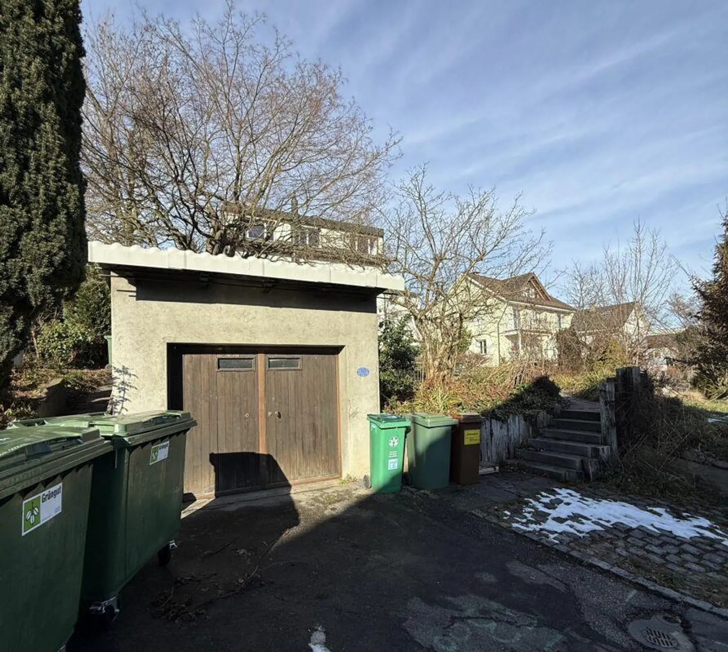 Casa unifamiliare con appartamento separato nella migliore posizione a Emmenbrücke - Foto 10 di 11