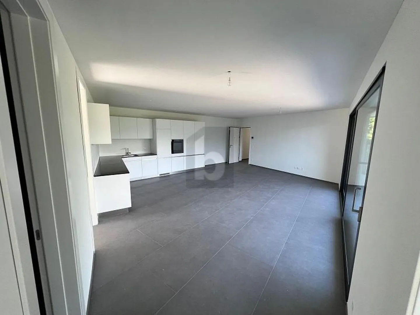 Elegante Wohnung mit Seeblick - Foto 1 von 4