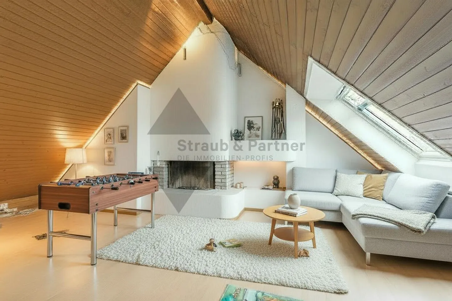 THREE FLOORS. LOTS OF SPACE. A HOME WITH CHARACTER. - Photo 9 of 10