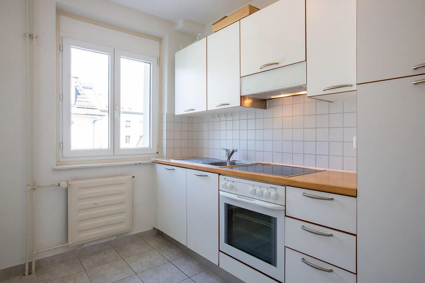 Luminoso appartamento di 3 stanze in un vecchio edificio nel cuore di San Gallo - Foto 2 di 7