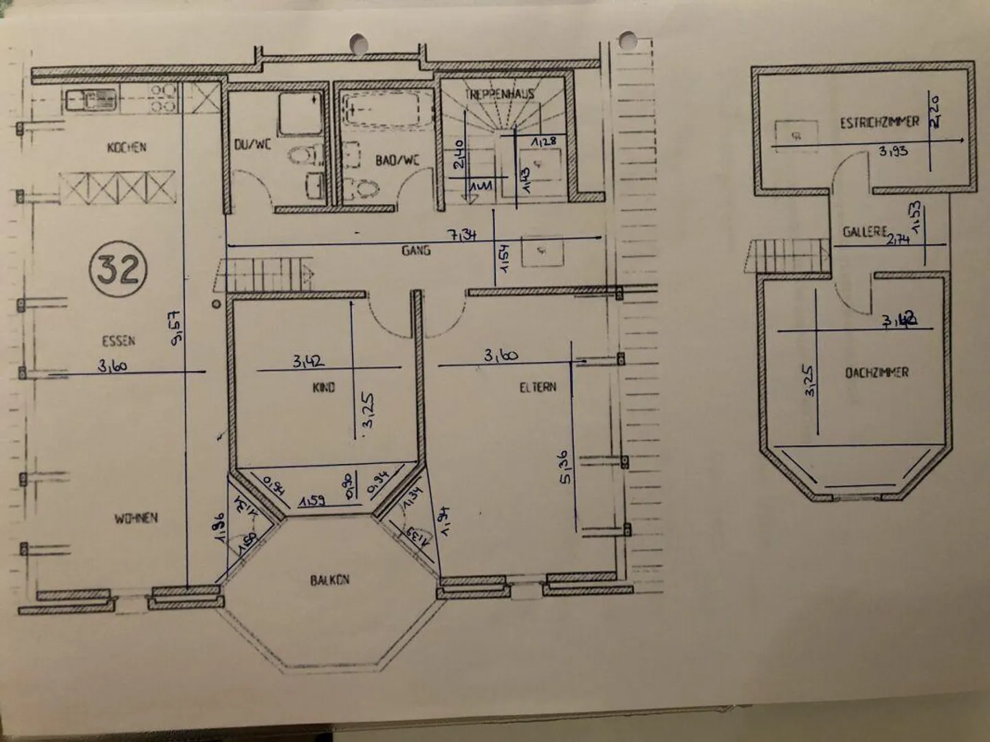 Charmante Dachwohnung mit Balkon - Foto 10 von 10