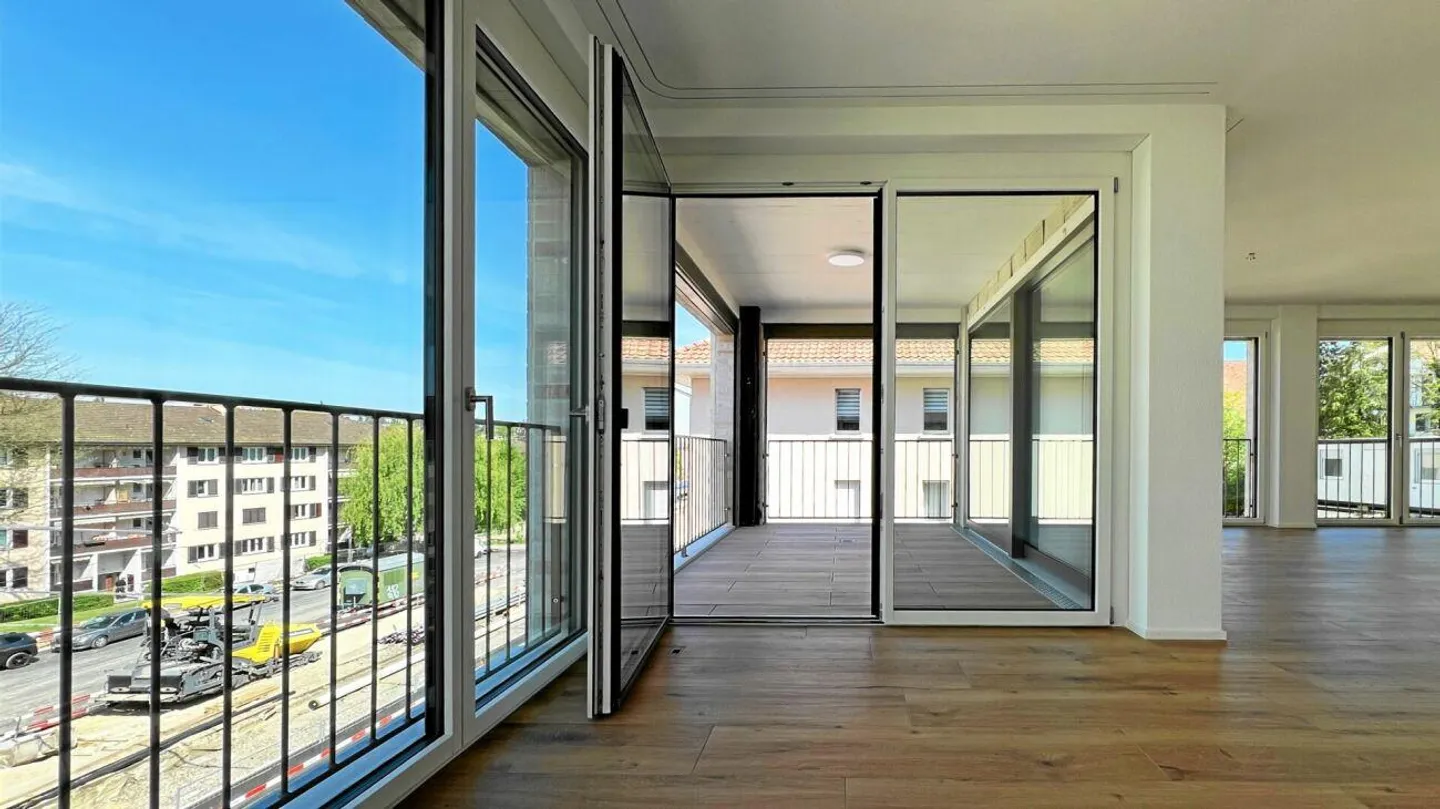 Prima occupazione: Appartamento di alta qualità con 2,5 stanze, due logge e comfort smart home - Foto 4 di 9
