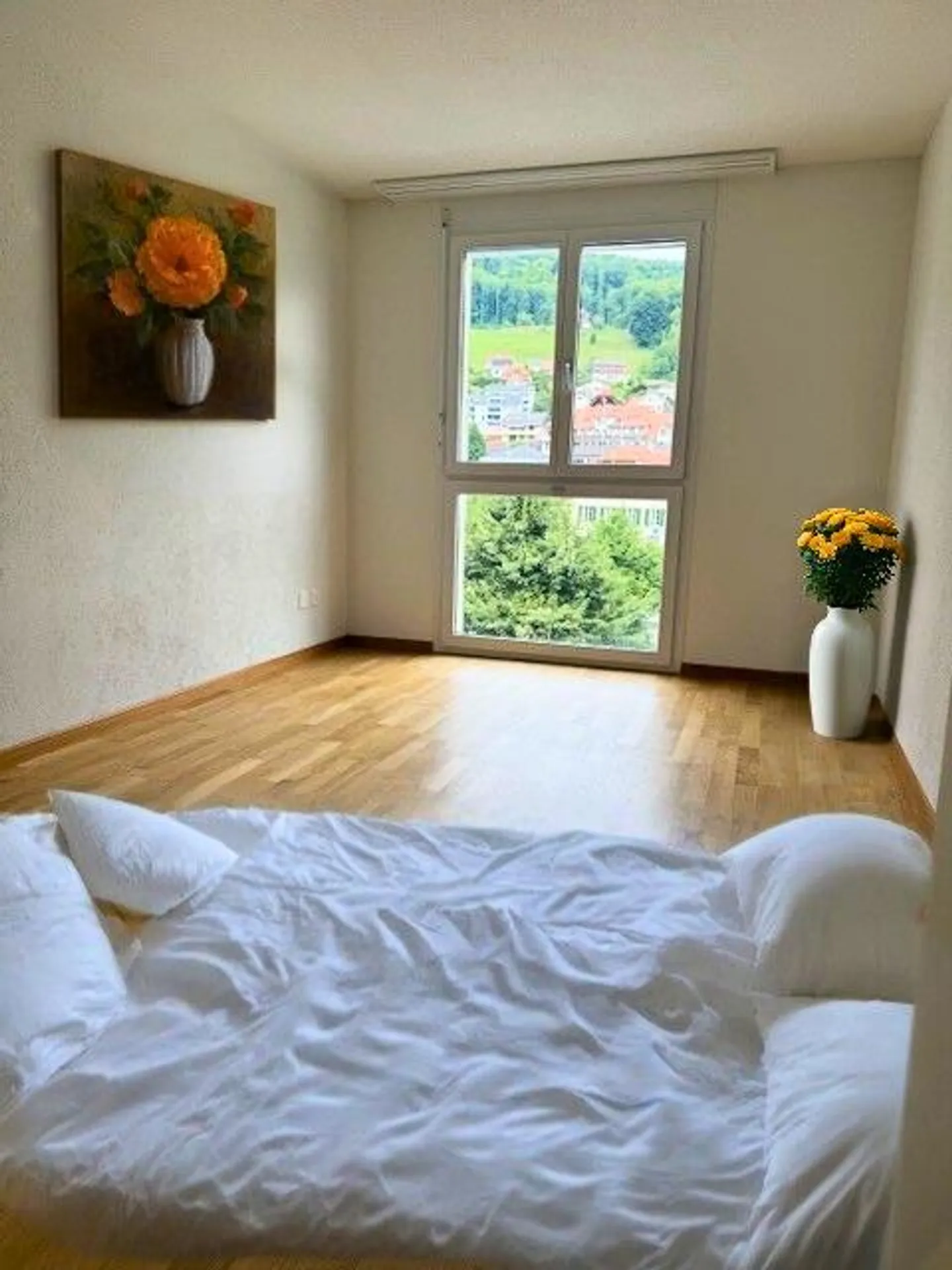 Helle 4.5-Zimmer-Wohnung mit Balkon - Foto 5 von 9
