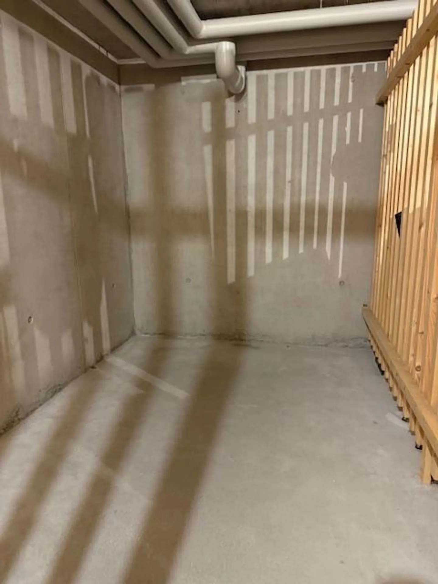 Helle 4.5-Zimmer-Wohnung mit Balkon - Foto 8 von 9