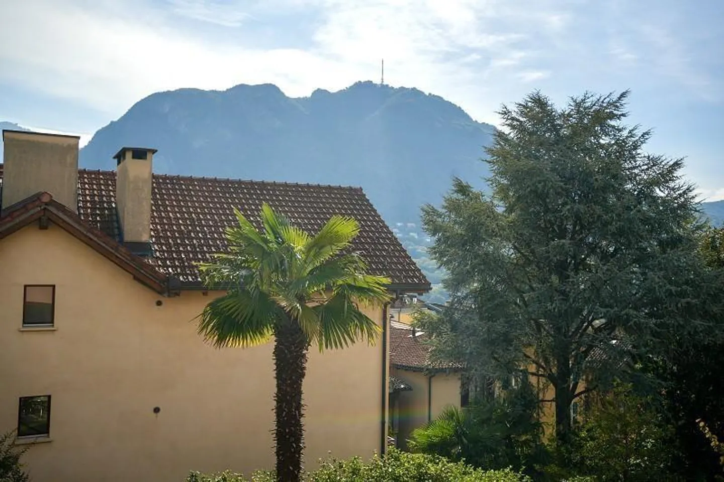 Appartamento 3 1/2 locali in una posizione molto tranquilla e soleggiata con vista - Foto 13 di 18