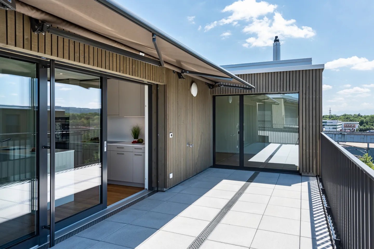 Moderne Attikawohnung in Zürich - Foto 8 von 8