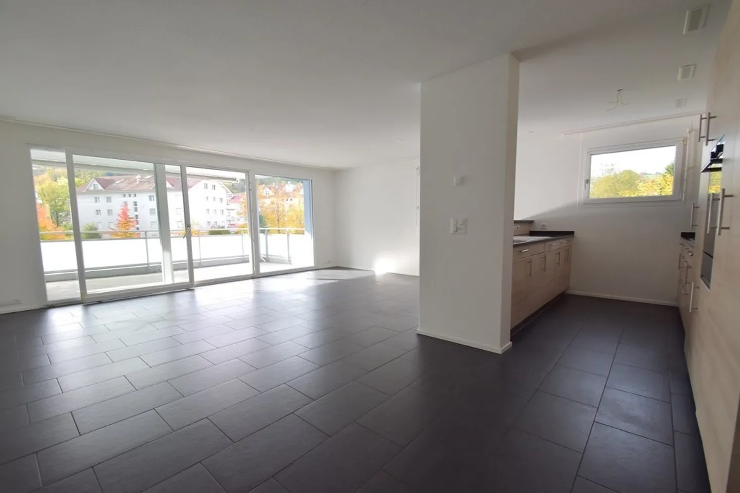 Familienfreundliche Wohnung mit Pilatusblick - Foto 2 von 11