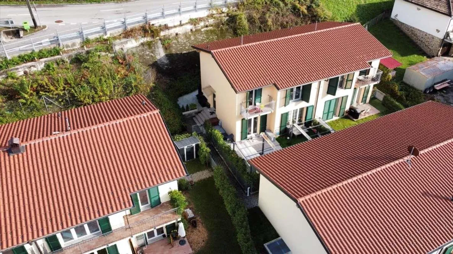 Partie d'une maison jumelée à VENDRE, 4,5 pièces - Photo 8 sur 12
