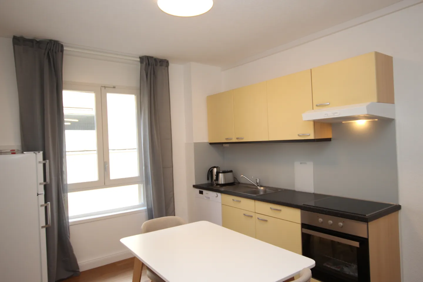 Appartement Charmant Près du Lac - Photo 1 sur 4